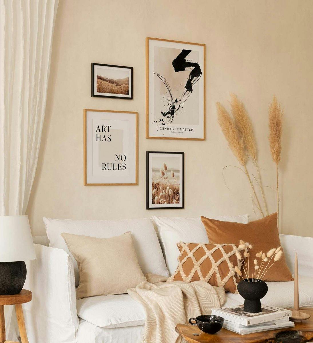 Een trendy fotowand van foto's en typografie gecombineerd in serene kleuren voor de woonkamer (ONE SIZE) - Poster Store