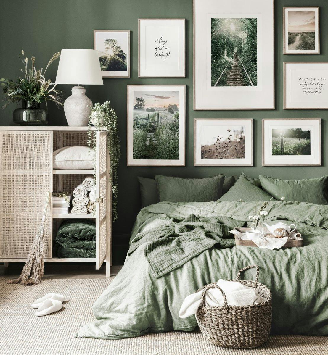 Groene fotowand aan de muur landschap natuur posters eiken fotolijsten (ONE SIZE) - Poster Store