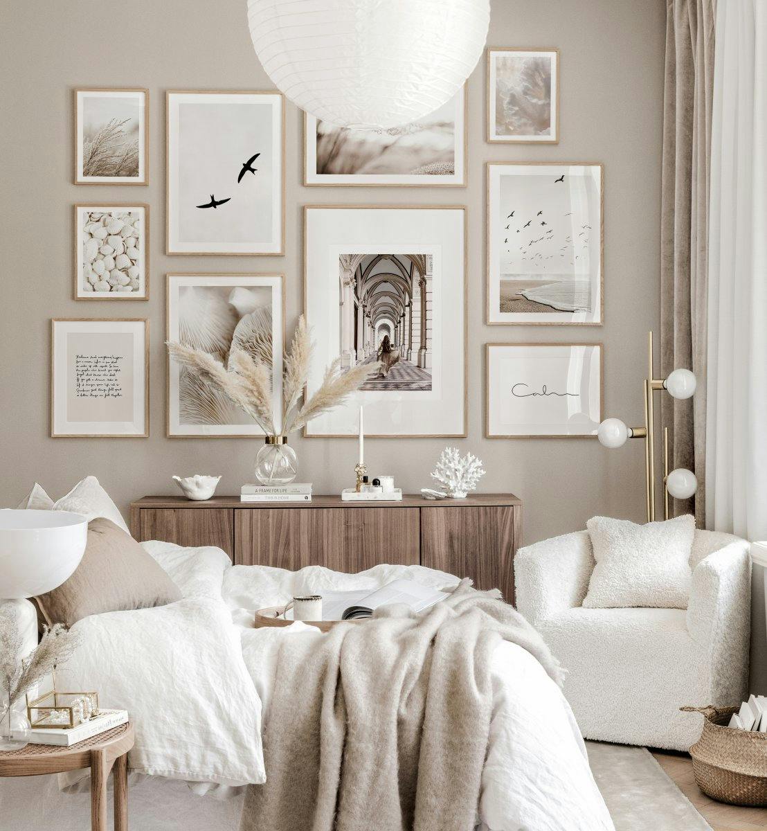 Elegante fotowand muur beige slaapkamer natuur posters eiken fotolijsten (ONE SIZE) - Poster Store
