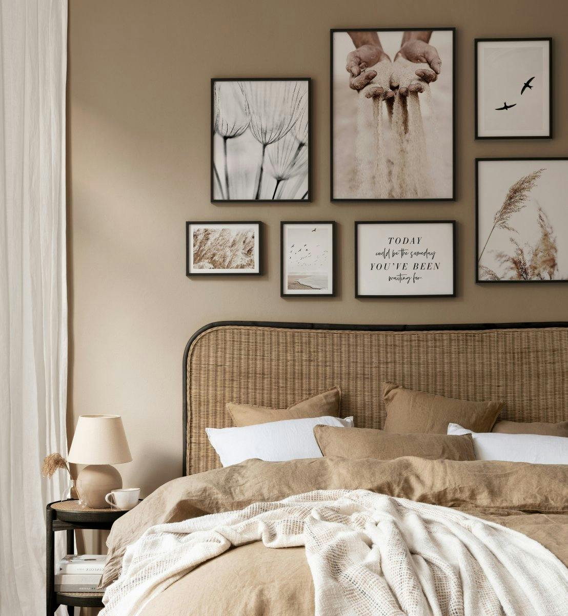 Close to nature print in monochrome and beige for bedroom (ONE SIZE) - Poster Store
