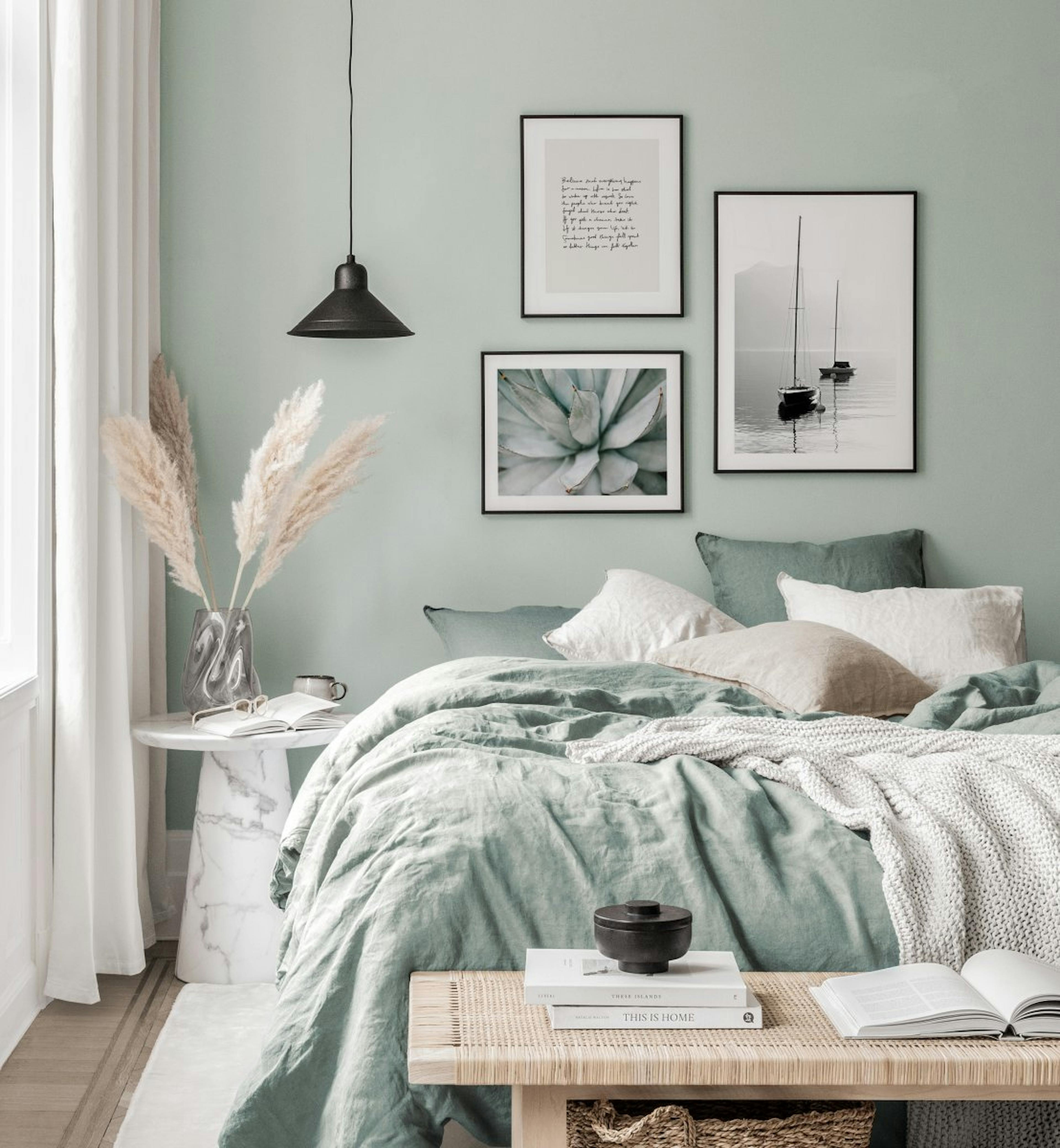 Kalmerende zachtgroene fotowand botanische poster zwart wit posters quote zwart metalen fotolijsten