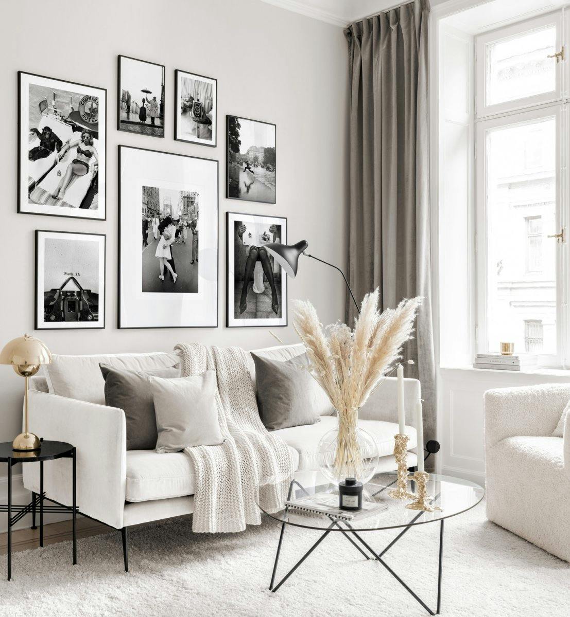 Galleria a parete con poster in bianco e nero e cornici nere in metallo (ONE SIZE) - Poster Store