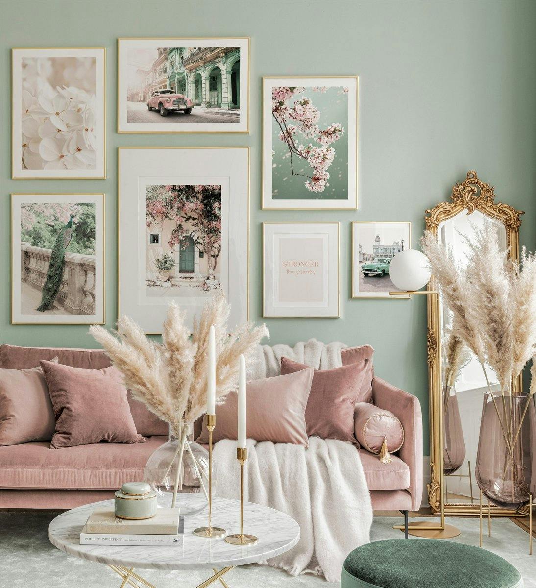 Botaniczna ściana galerii w kolorze różowo-zielonym i beżowym ze złotymi ramkami do salonu (ONE SIZE) - Poster Store