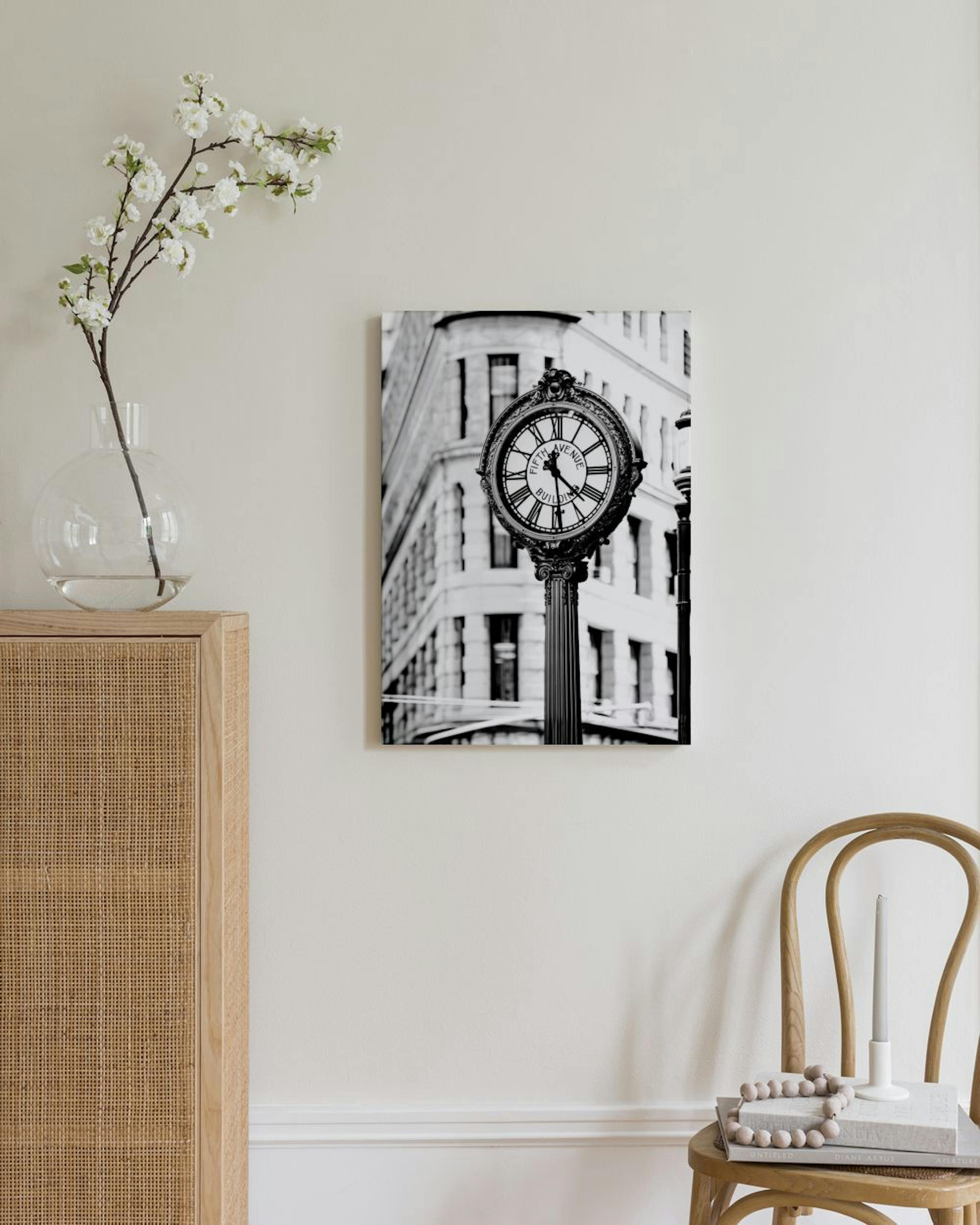 Fifth Avenue Building Clock Toile thumbnail