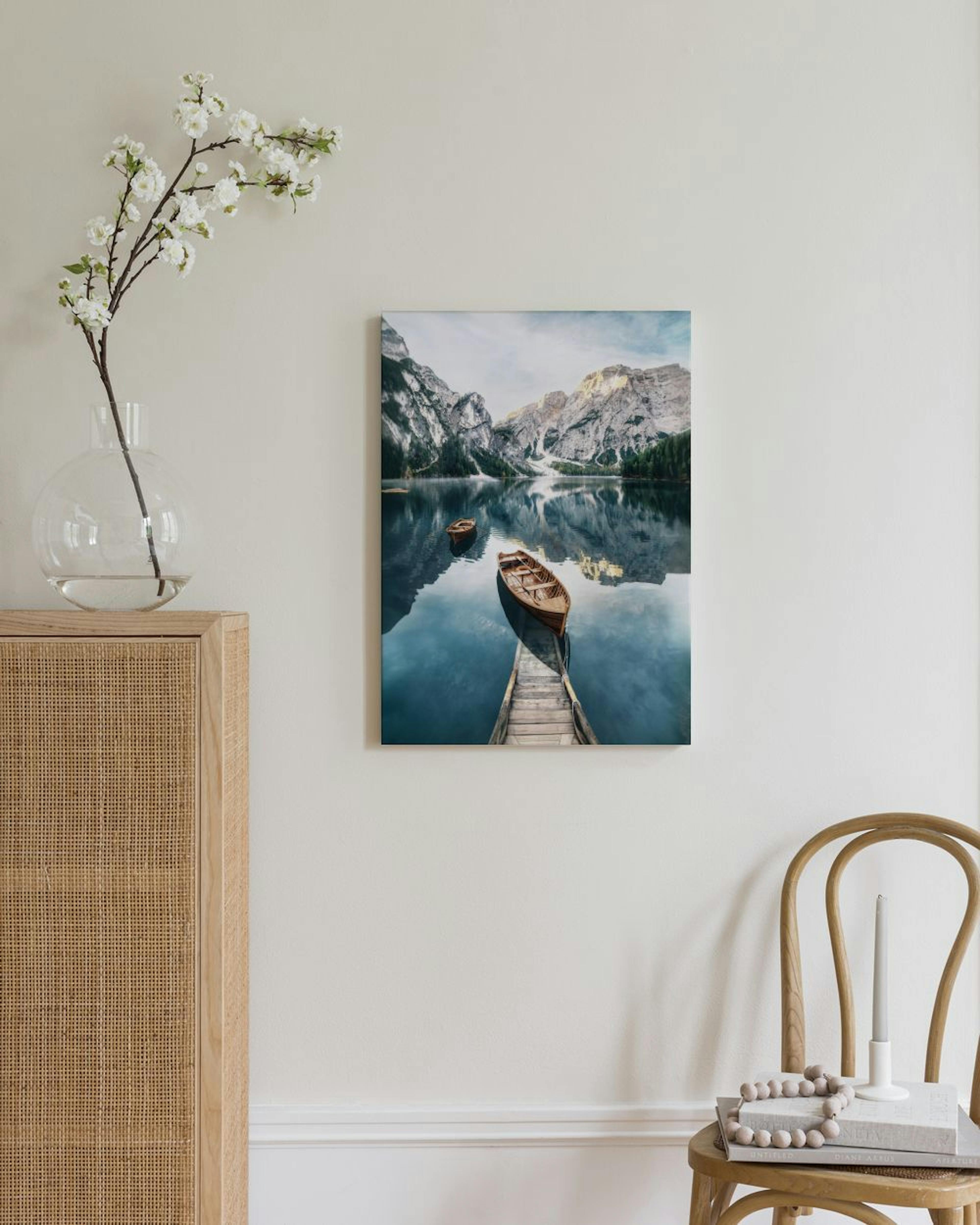Boat in Mountain Lake Toile thumbnail