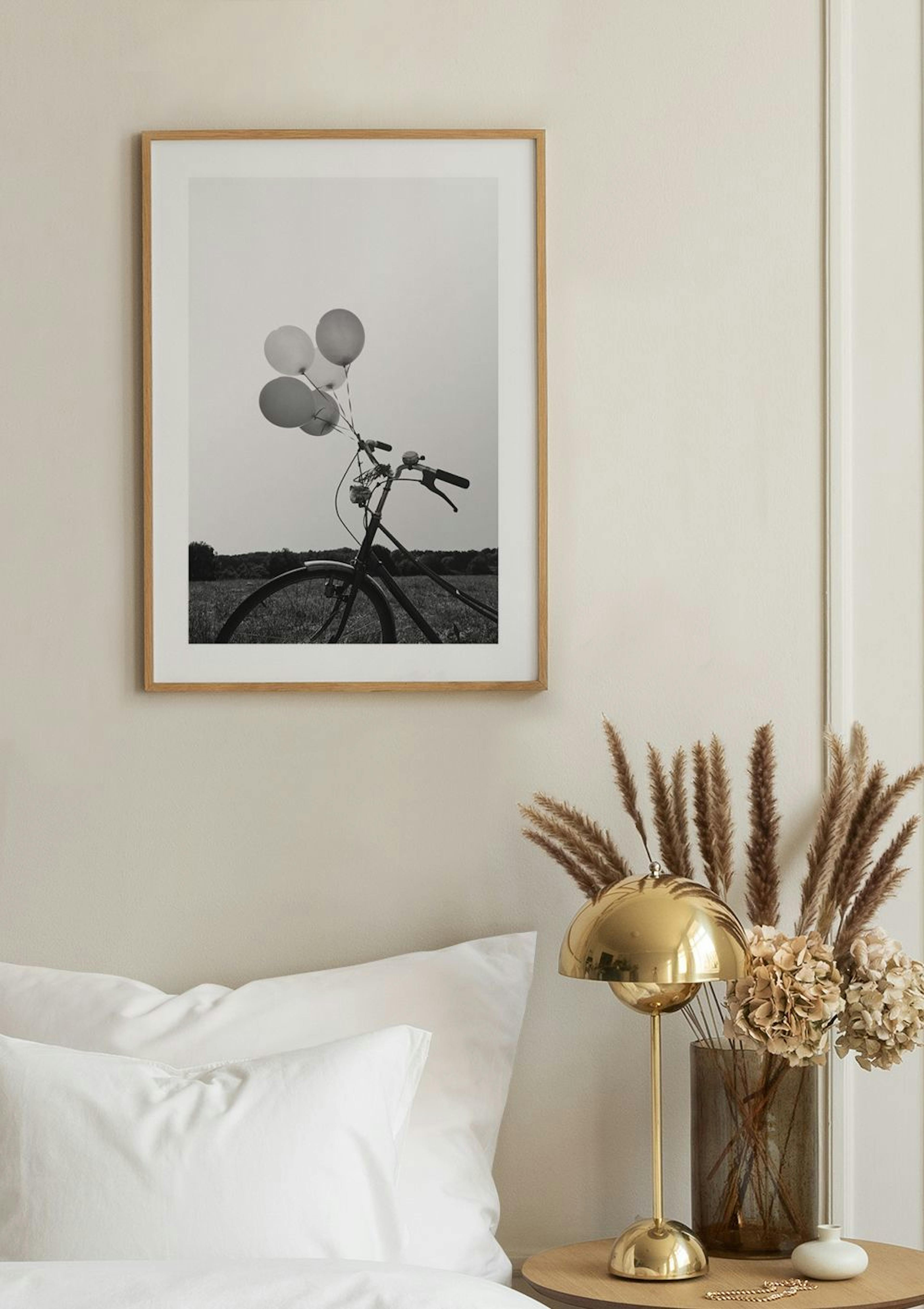 Vélo aux Ballons Poster thumbnail