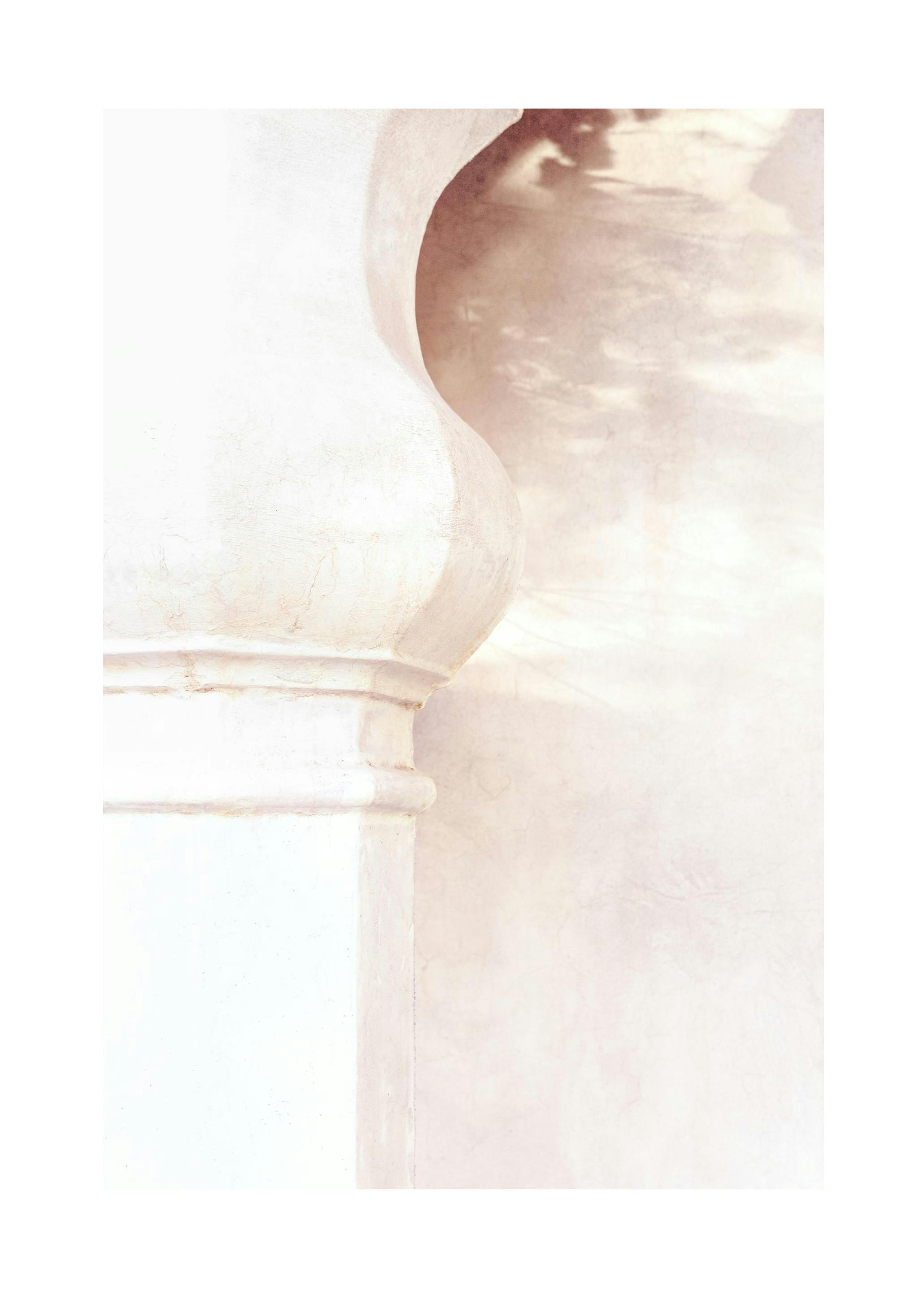 Prints Pink Pillars Poster (30x40 cm) - Poster Store