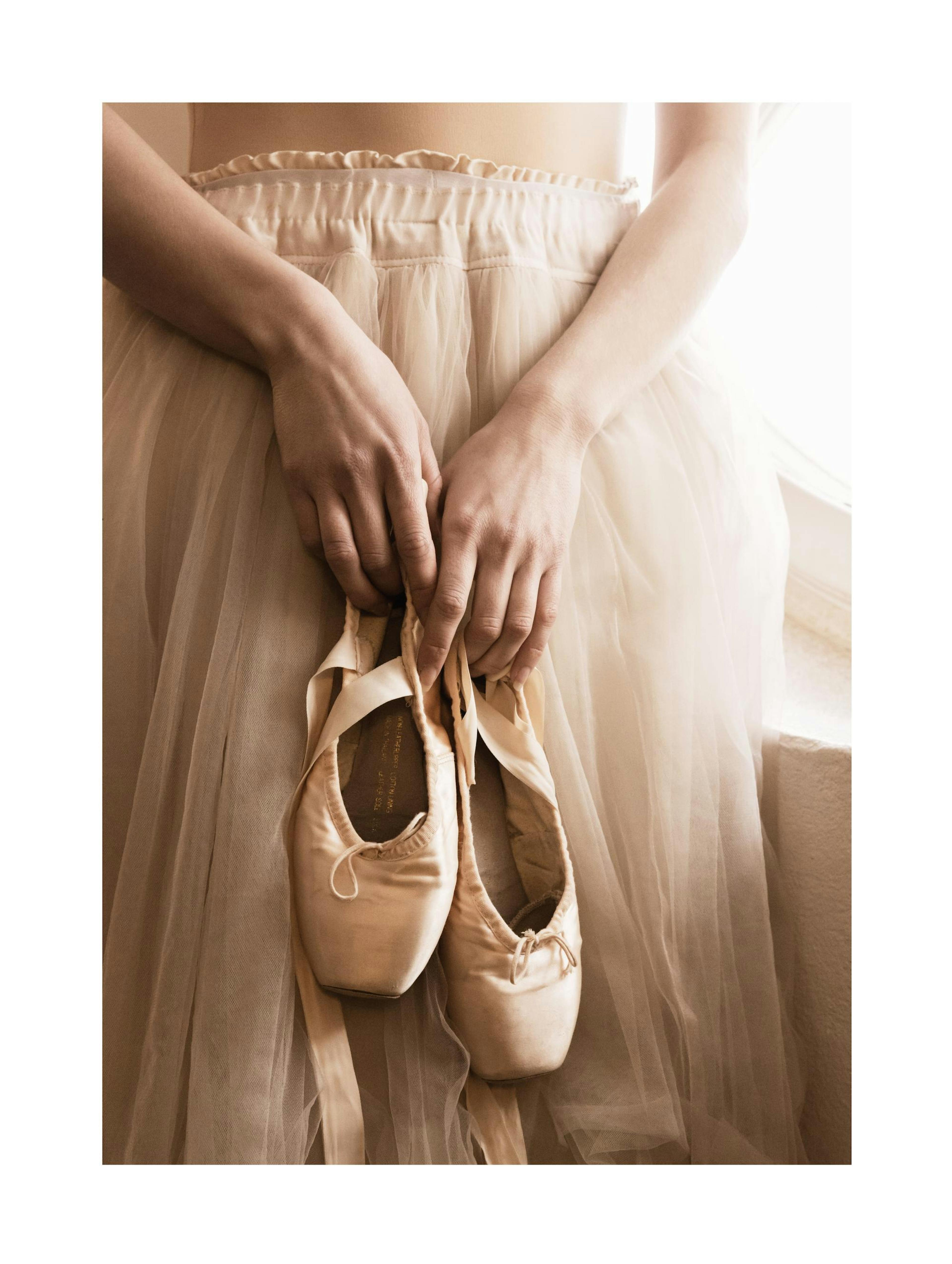 Ballerina Beige Poster thumbnail