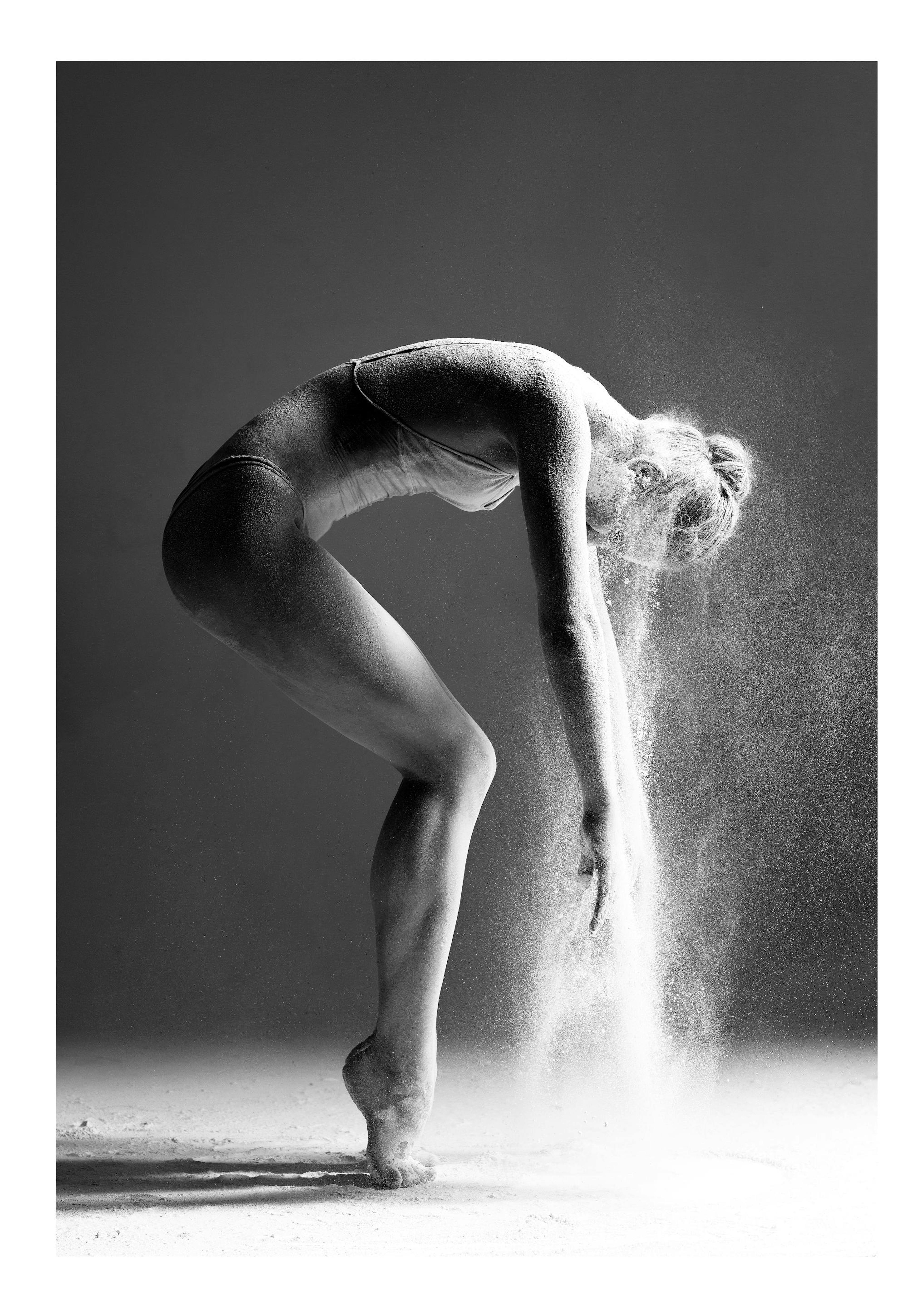 Dancer One, Poster 0