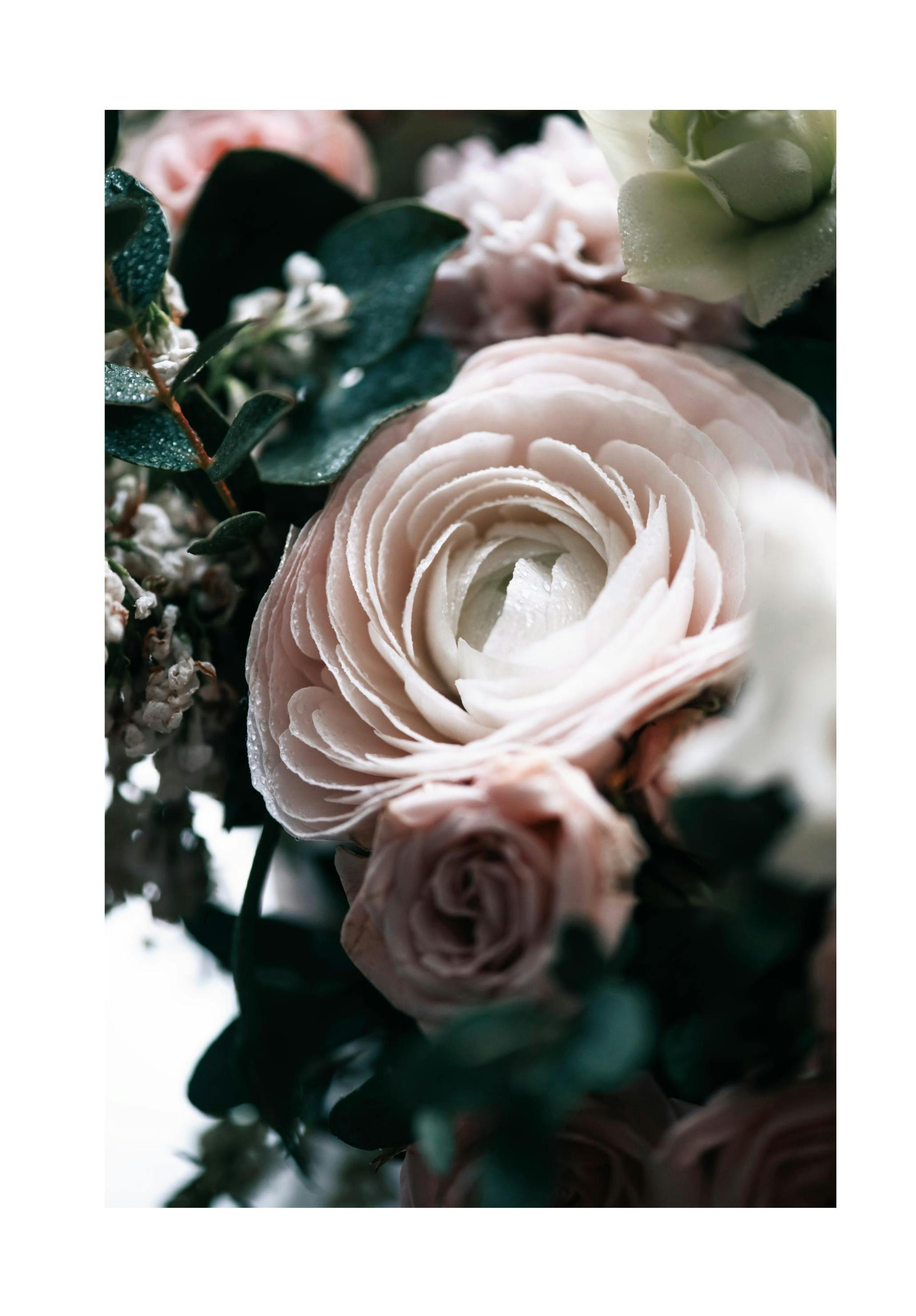 Flower Bouquet Poster (40x50 cm) - Poster Store
