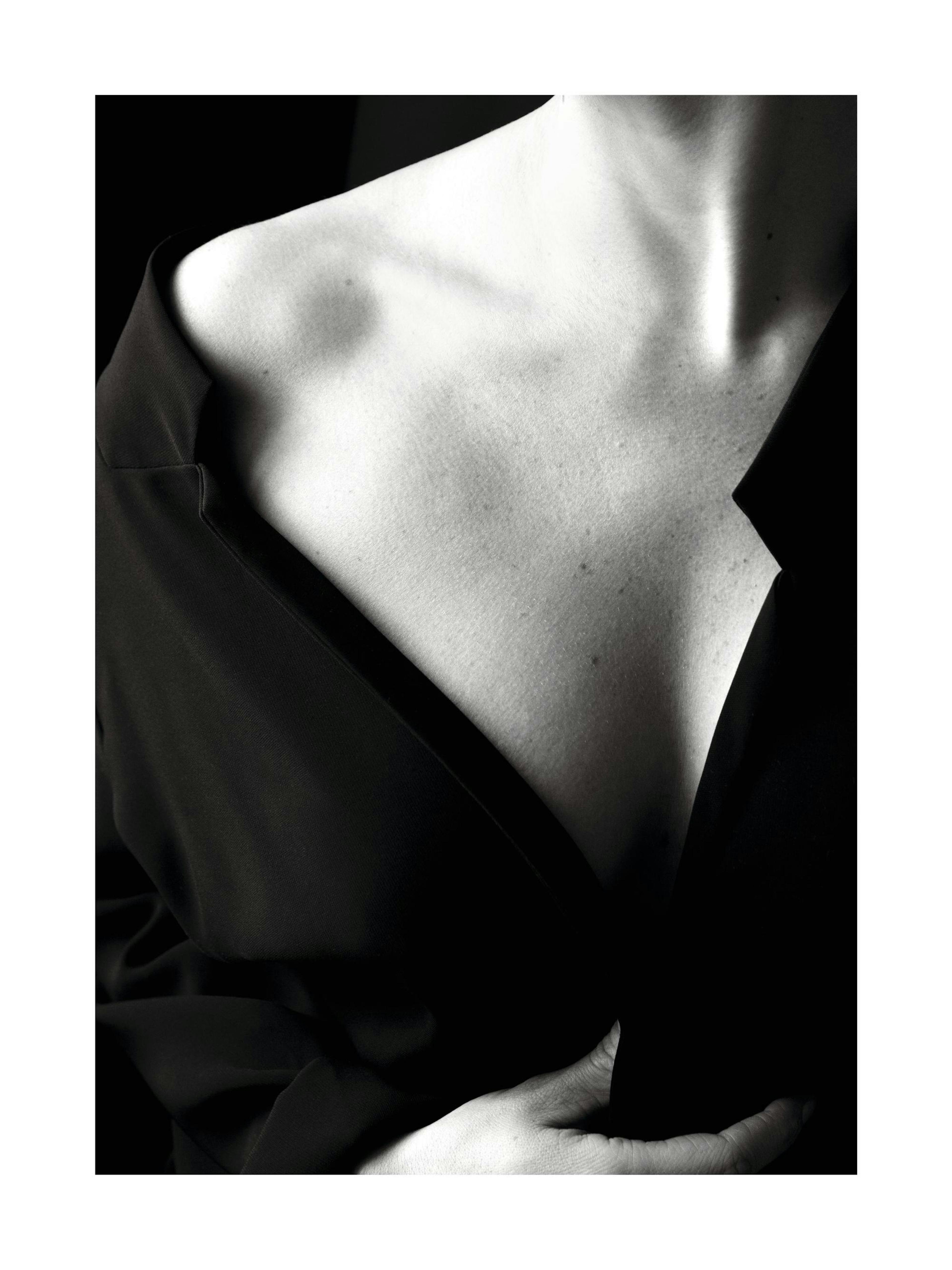 Femme en Noir Poster thumbnail