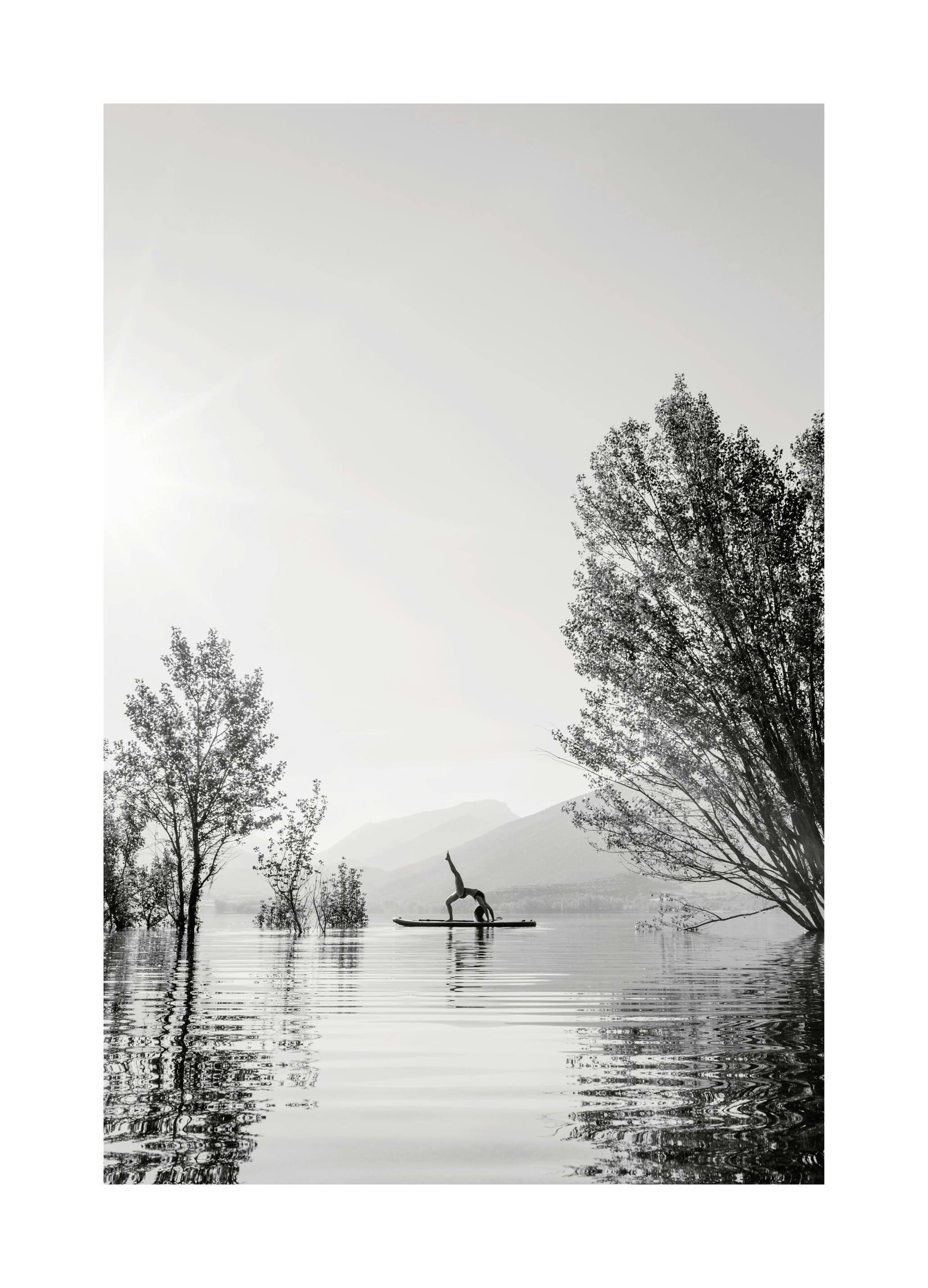 Surf Yoga Poster (50x70 cm) - Poster Store