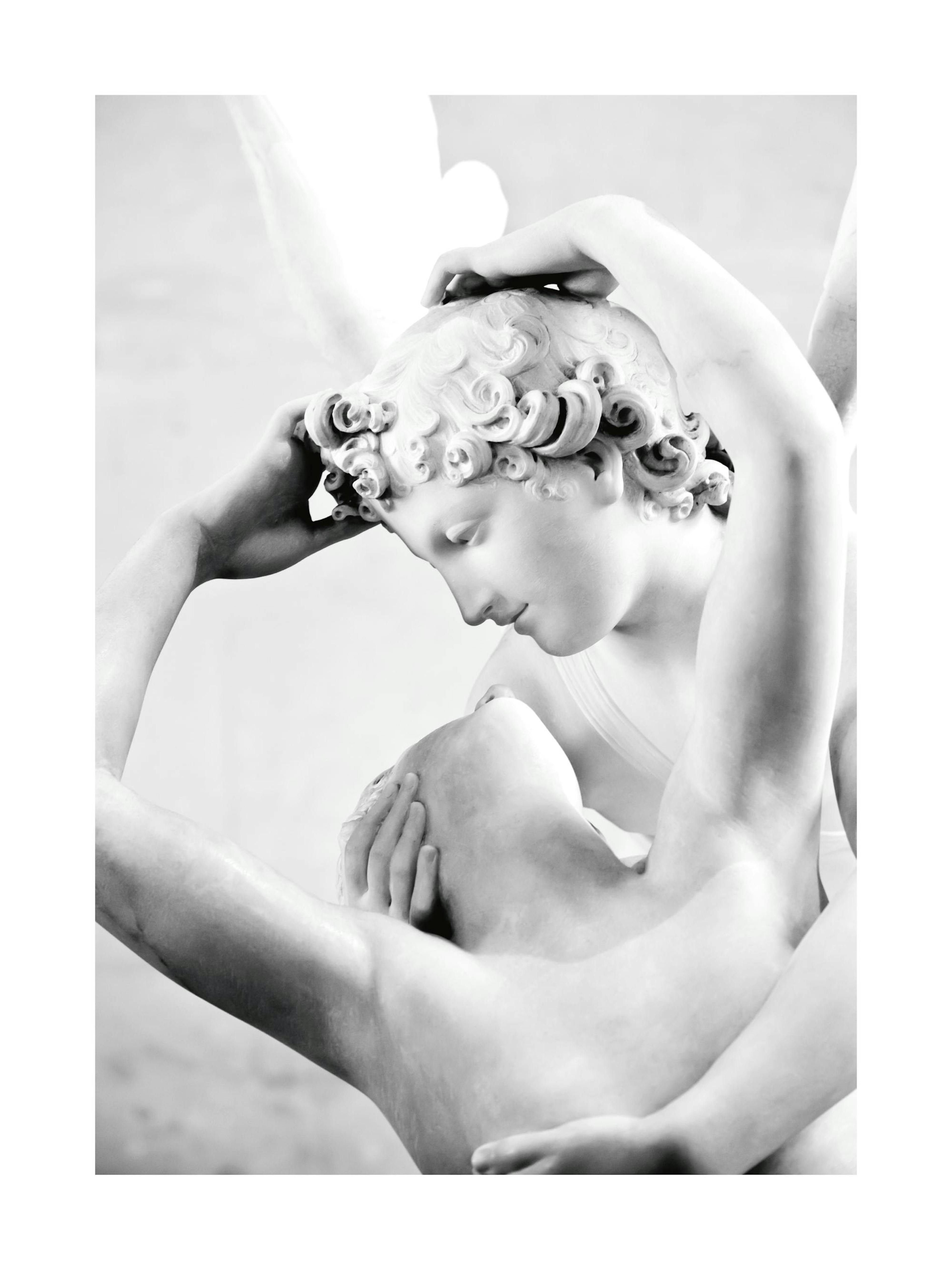 Antique Embrace Plakat thumbnail