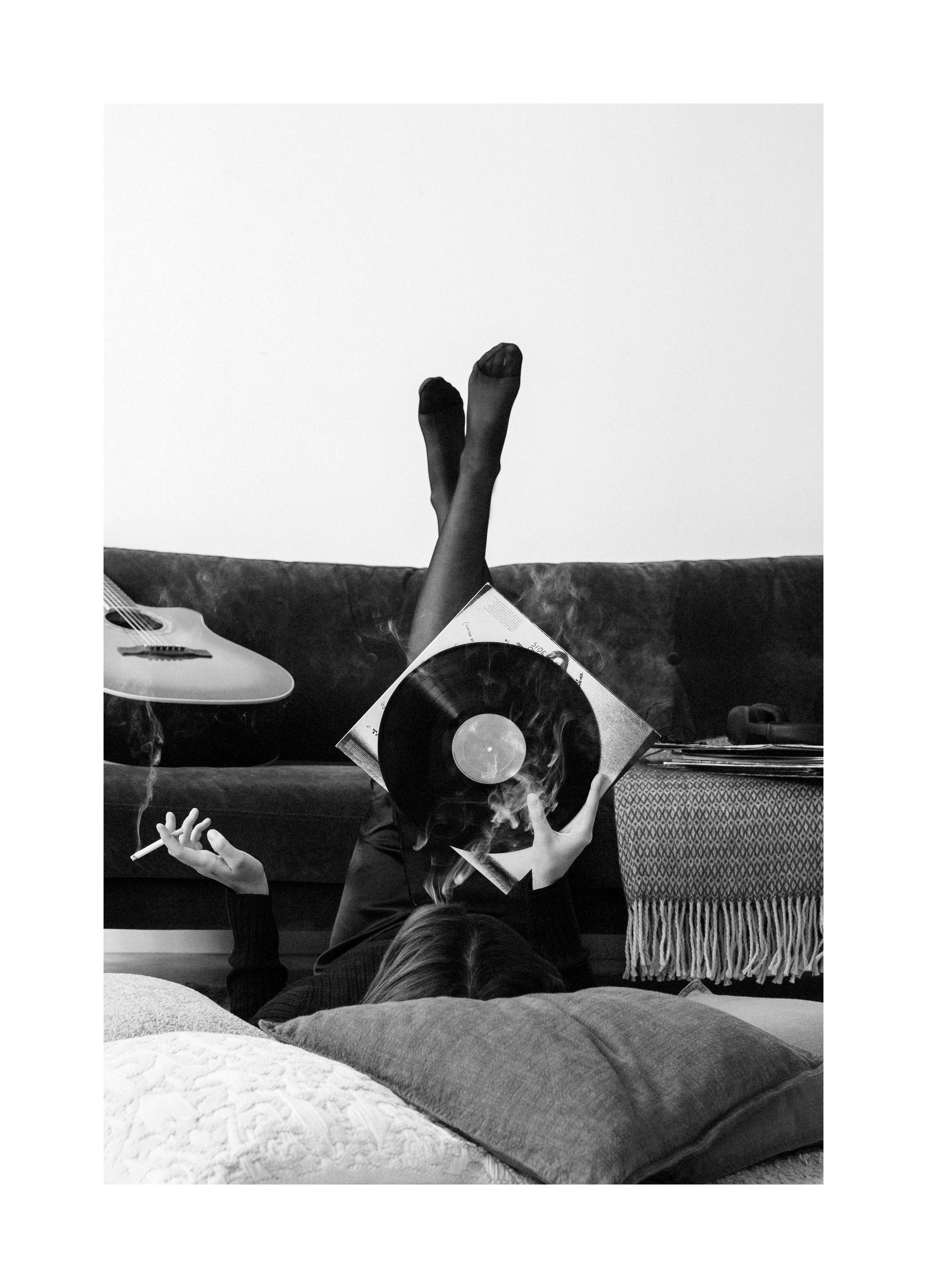 Smoky Vinyl Record Poster (50x70 cm) - Poster Store