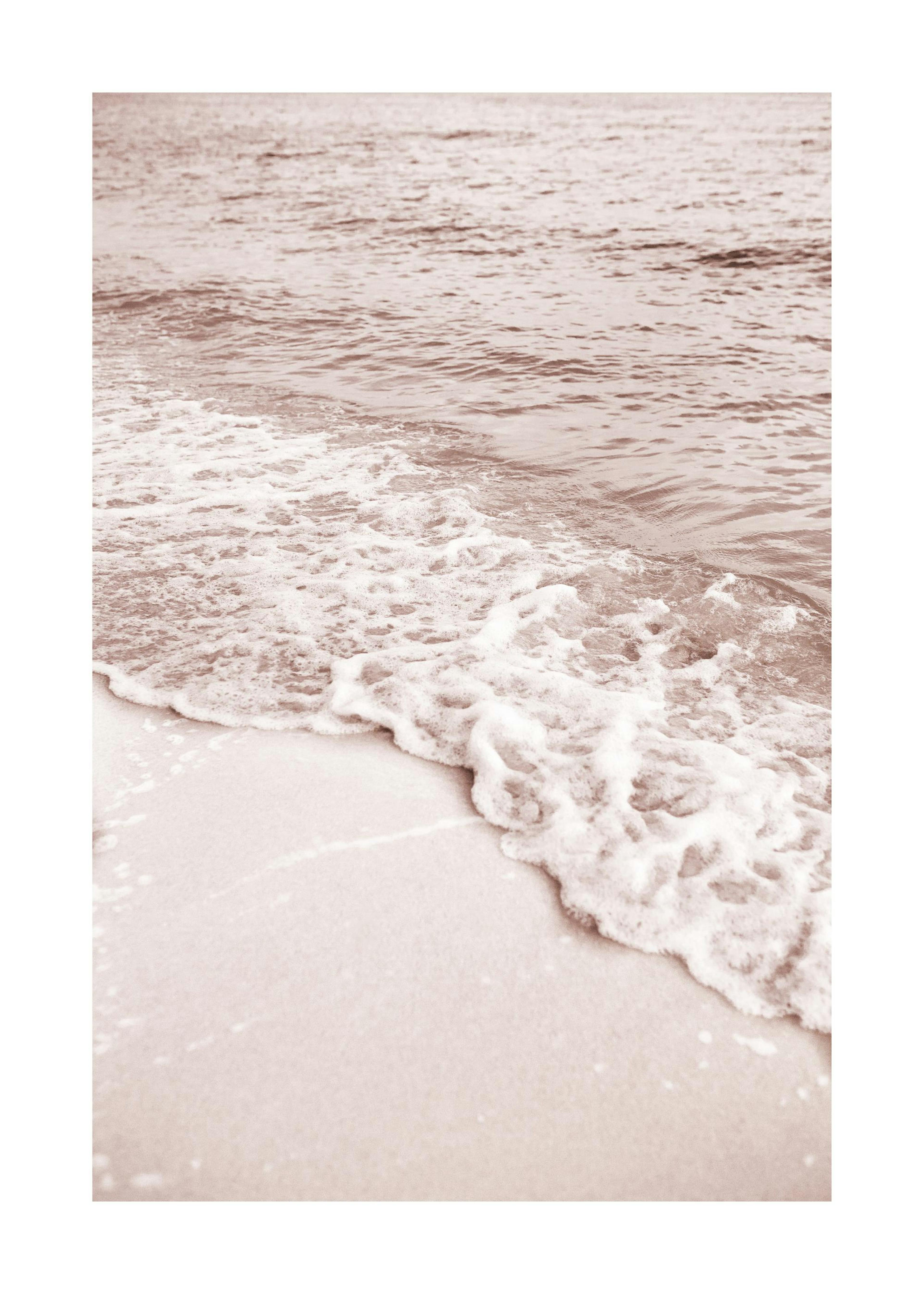 Pink Wave Poster 0