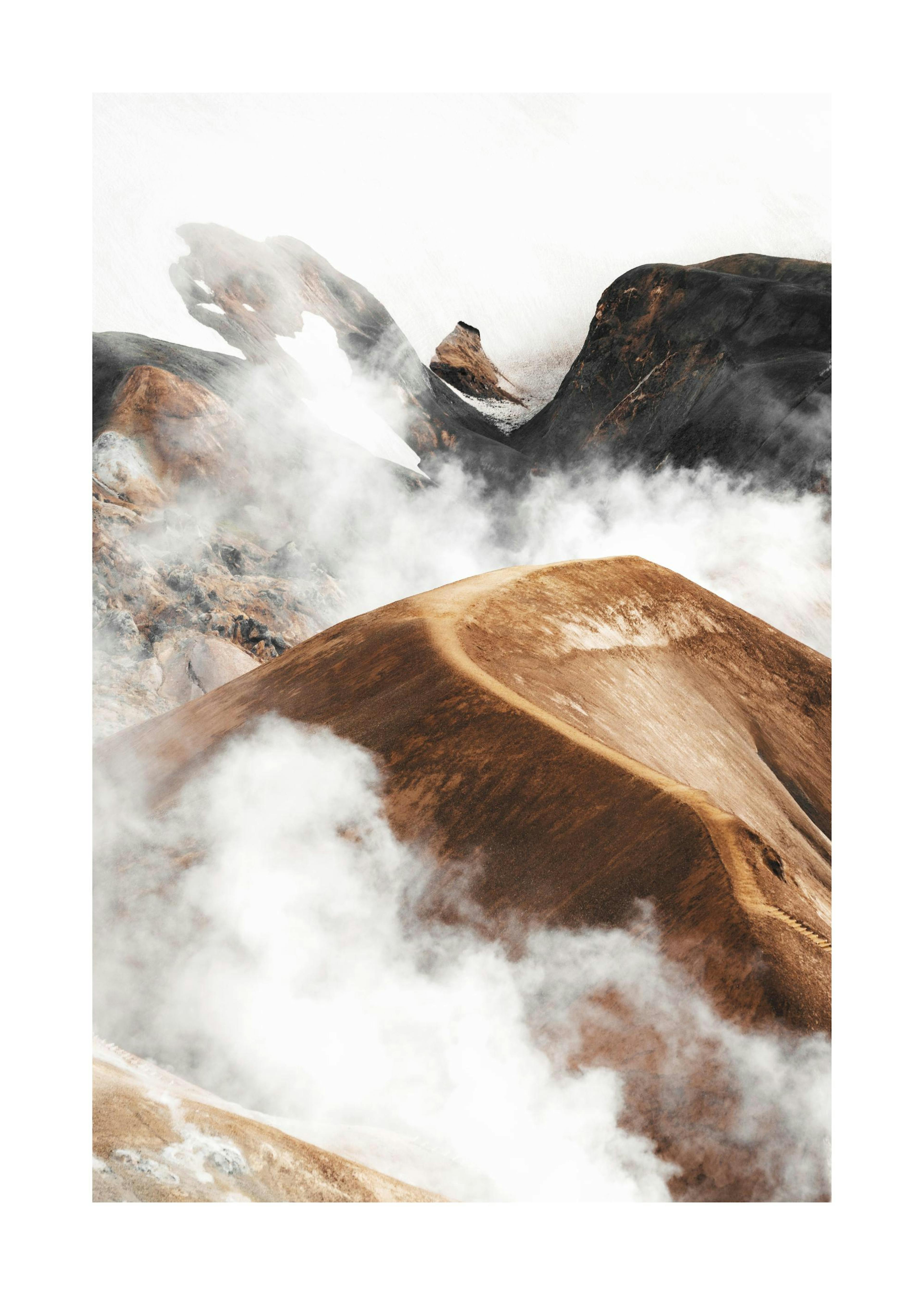Bewölkte Berge Poster 0