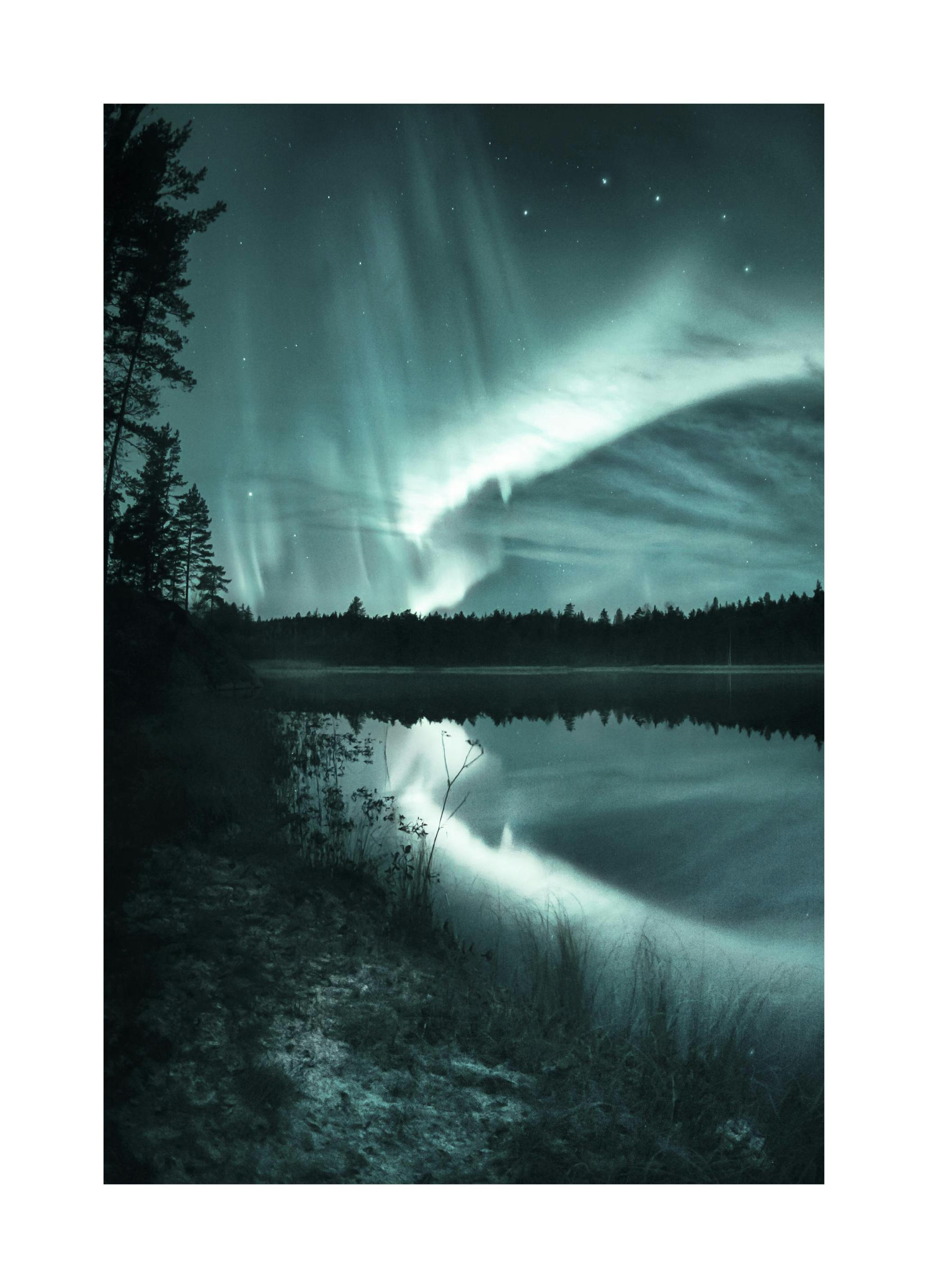 Nordlys Refleksjon Poster (21x30 cm) - Poster Store