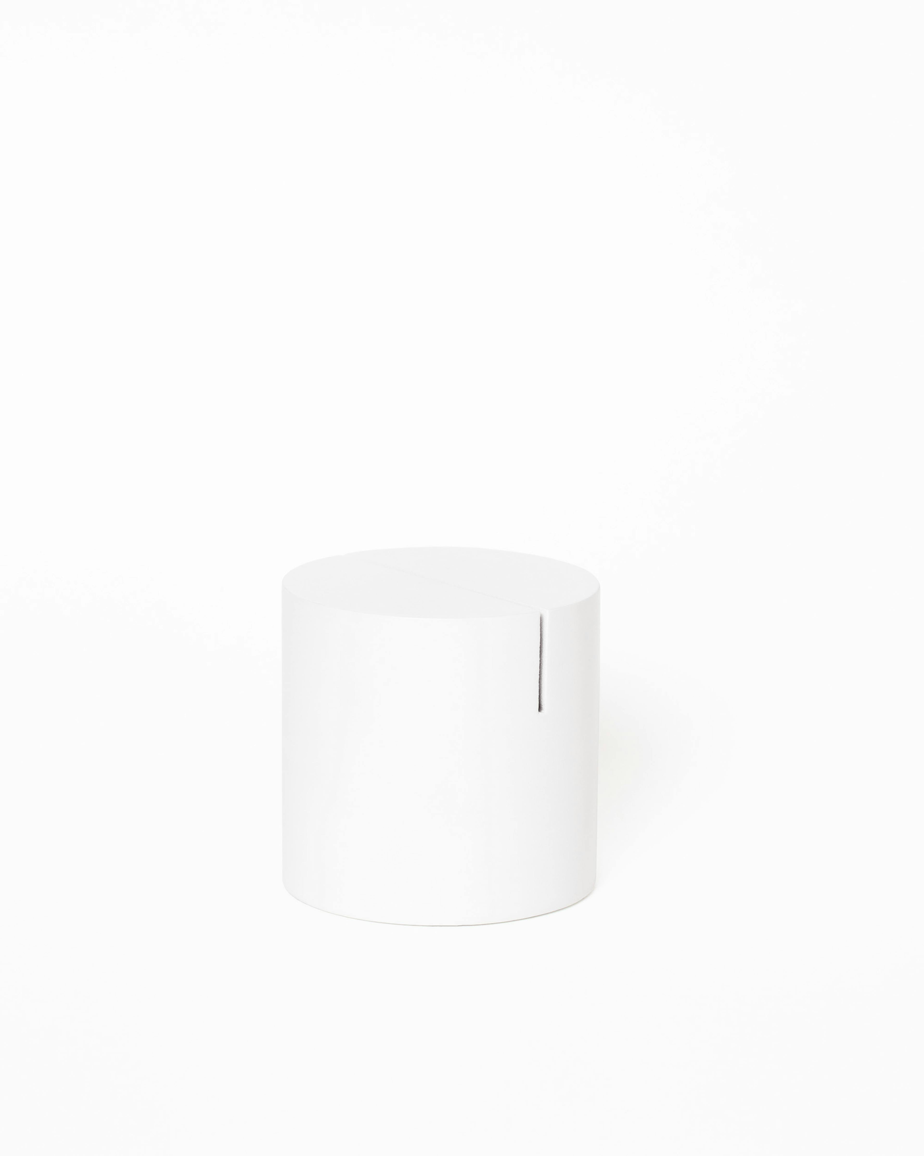 Poster Stand White Cylinder 0