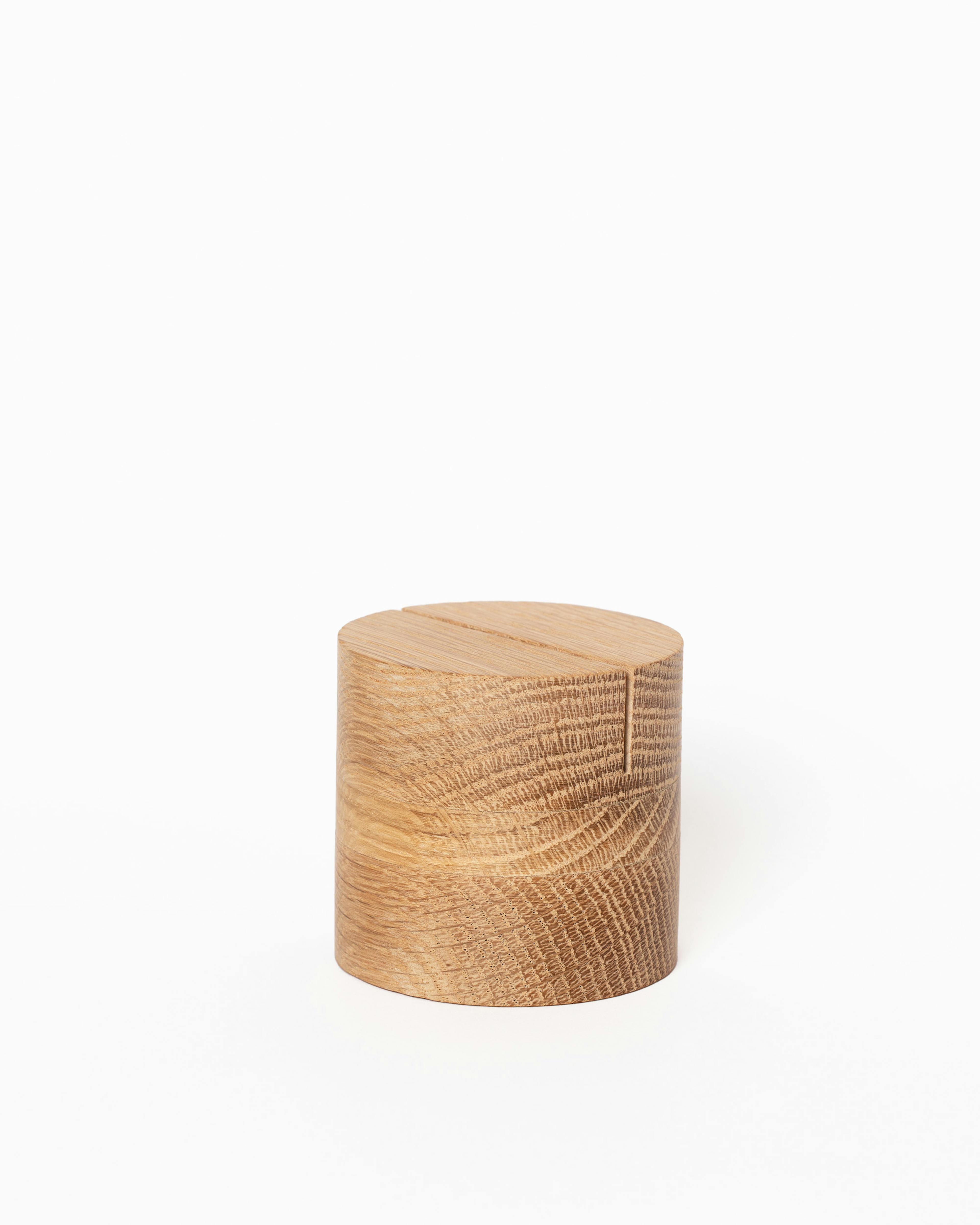 Poster Stand Oak Cylinder 0