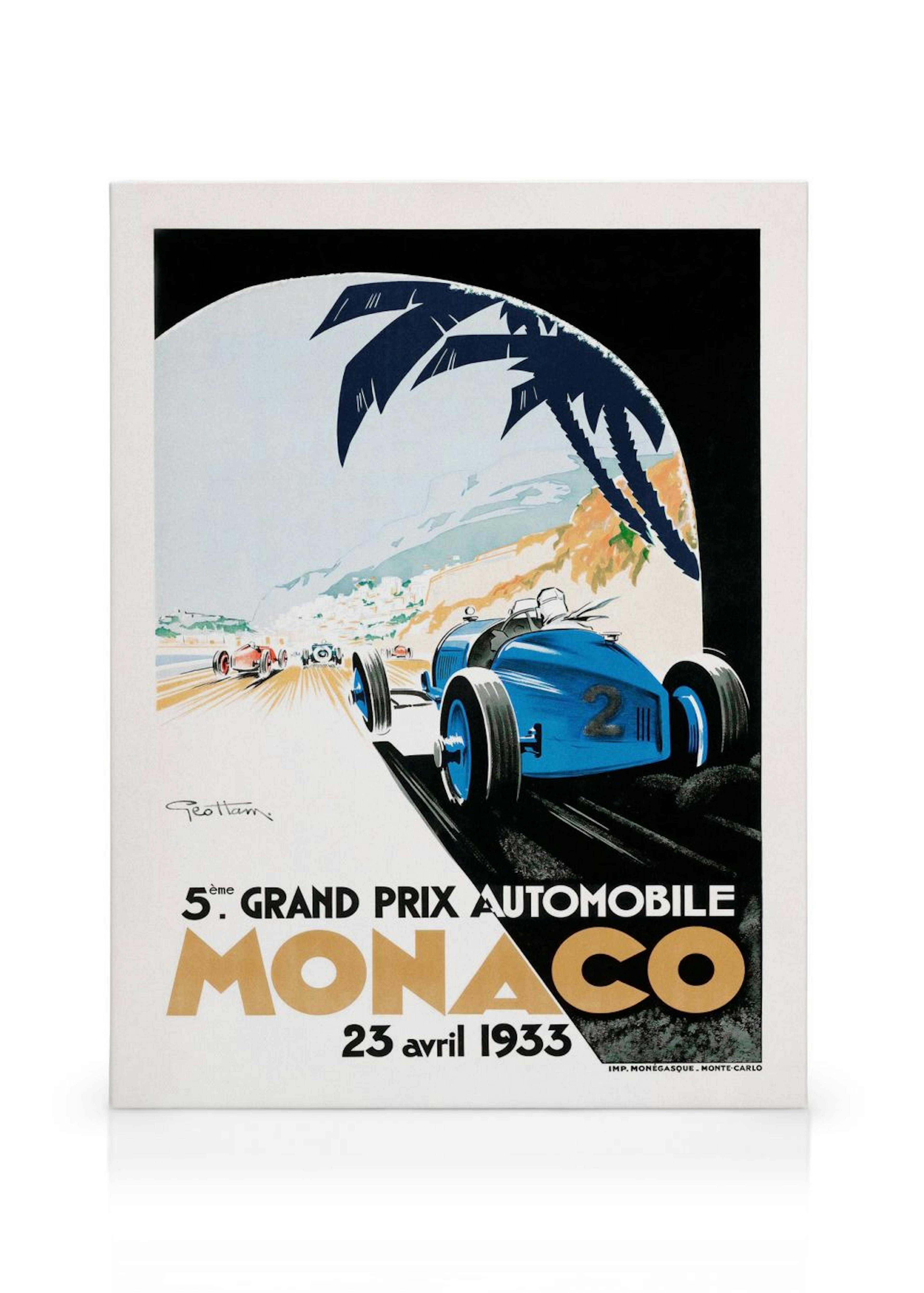 Värikäs kanvaasi Monaco Grand Prix -julisteesta, jossa sininen kilpa-auto ja palmupuita.