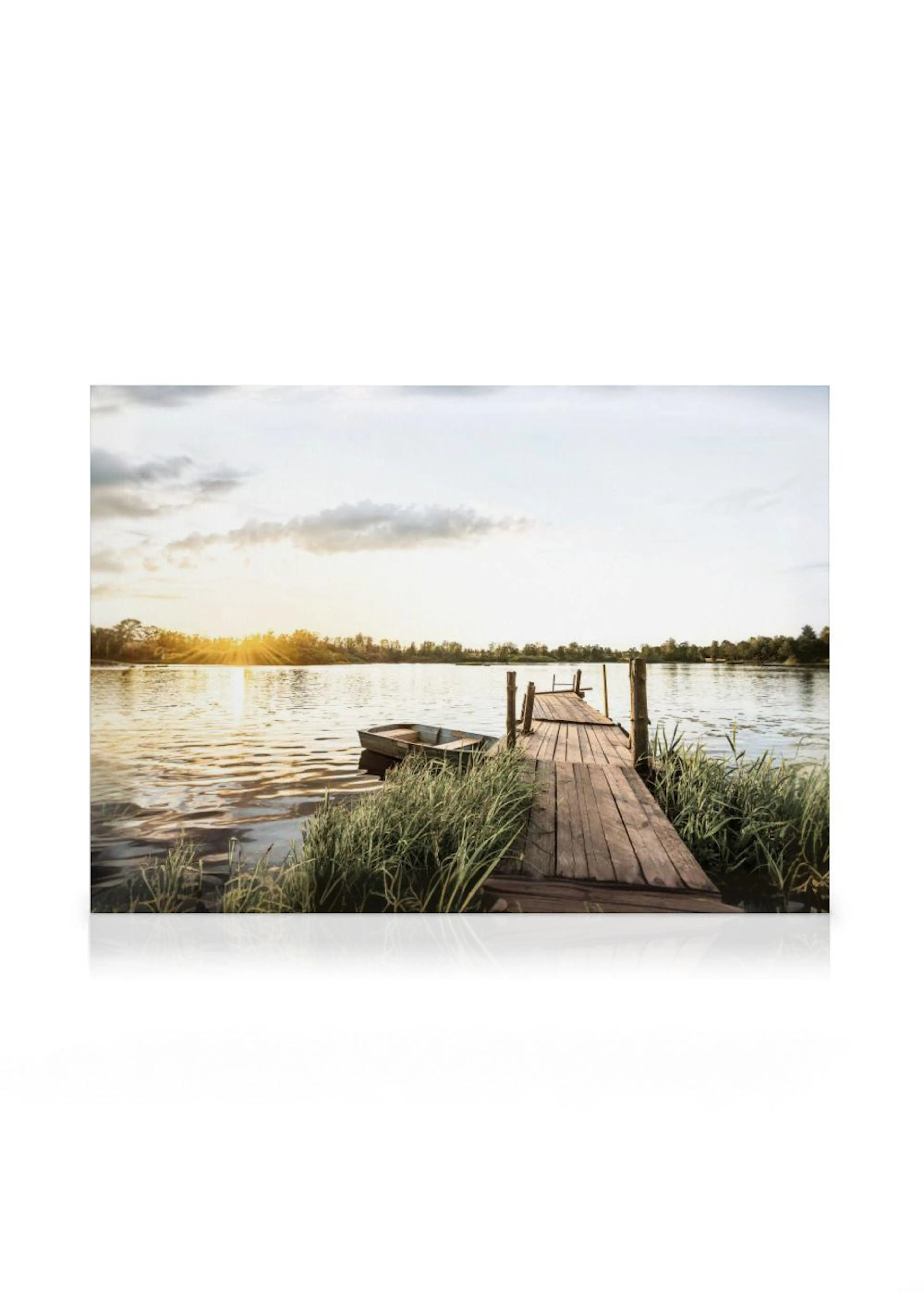 Toile dun ponton en bois et dune barque sur un lac au lever du soleil.