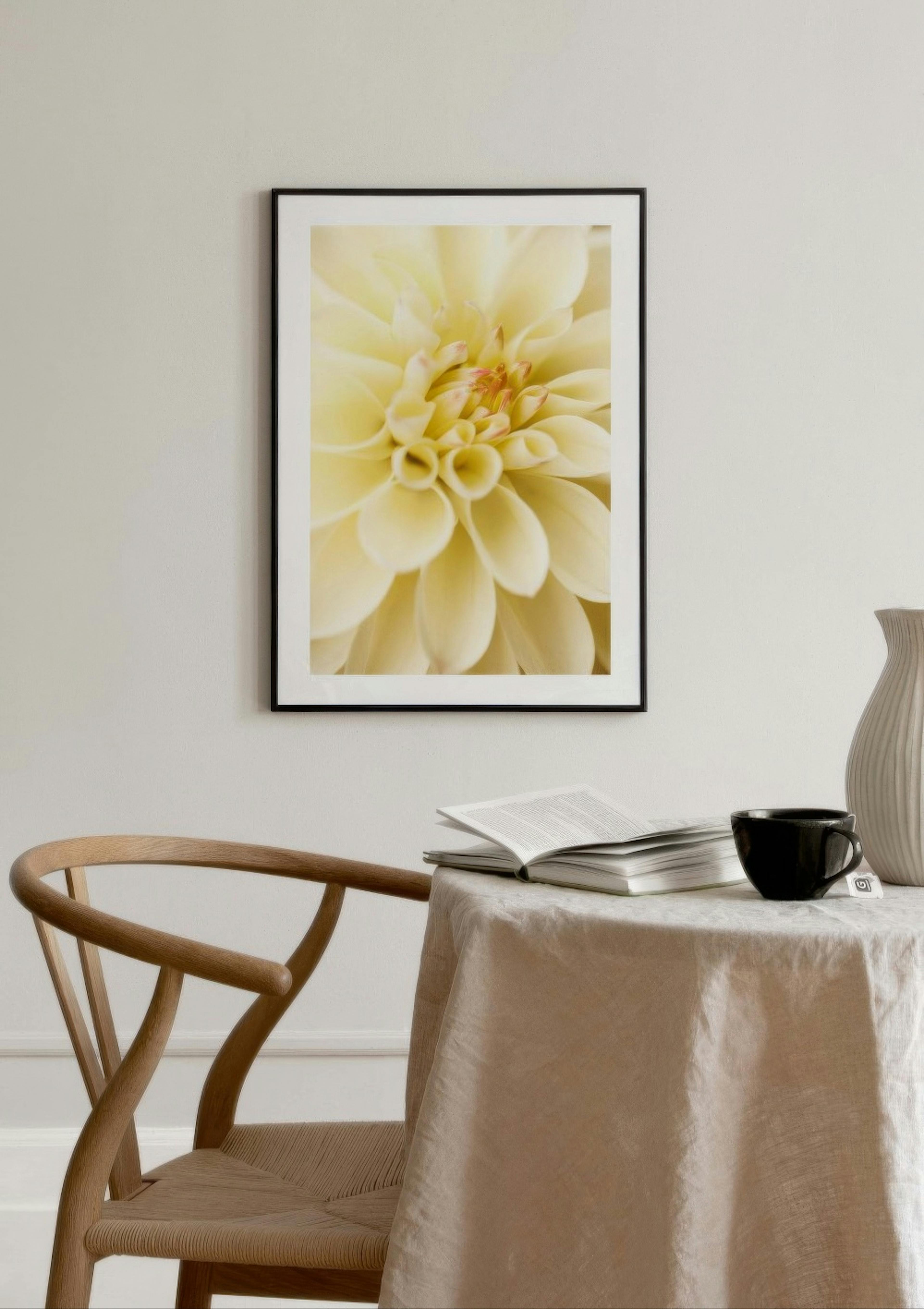 Gele Dahlia Poster thumbnail