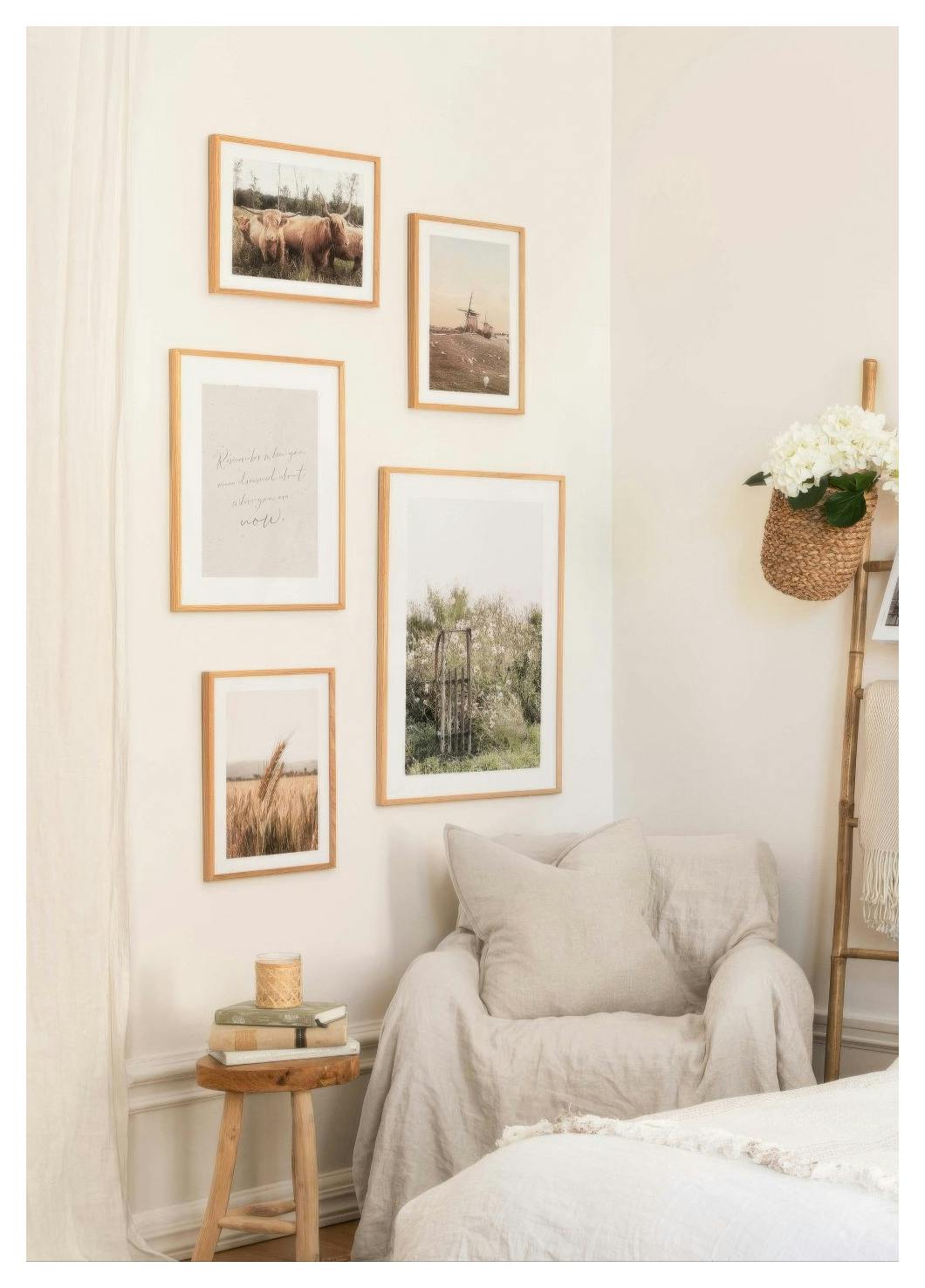 Windmills and Sheep Poster (30x40 cm) - Poster Store