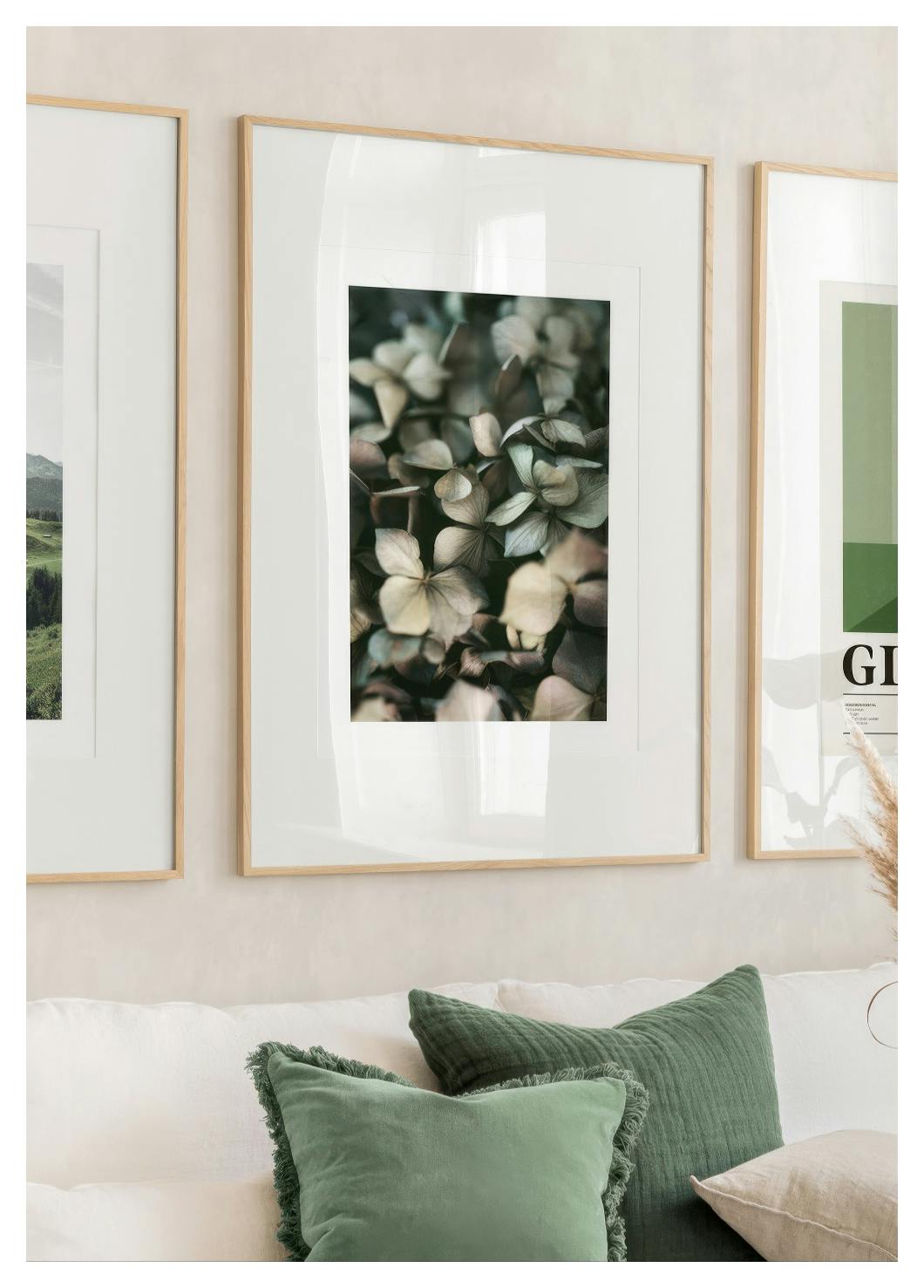 Green Hydrangea Poster (21x30 cm) - Poster Store