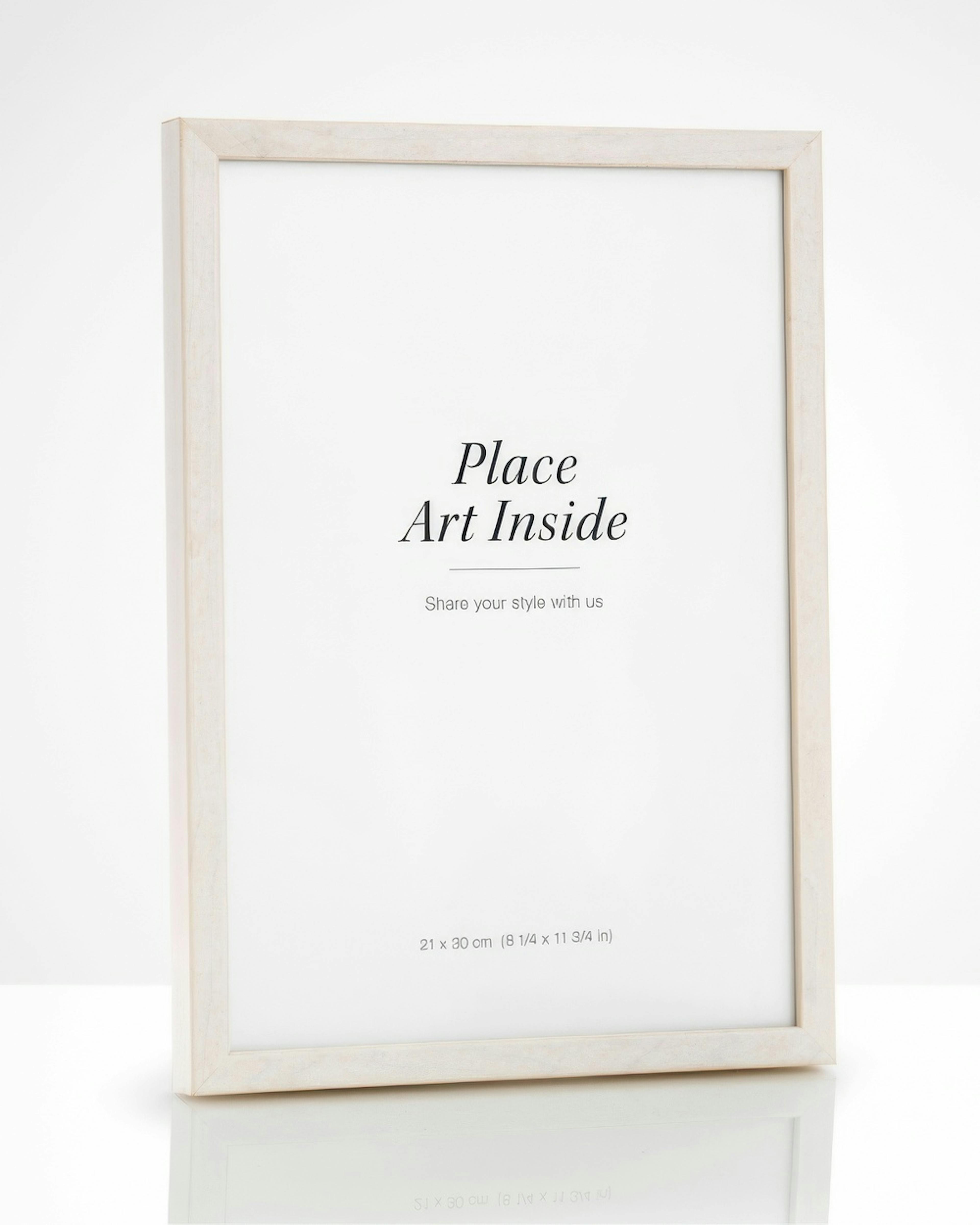 Cadre en bois clair 21x30 cm (A4) thumbnail