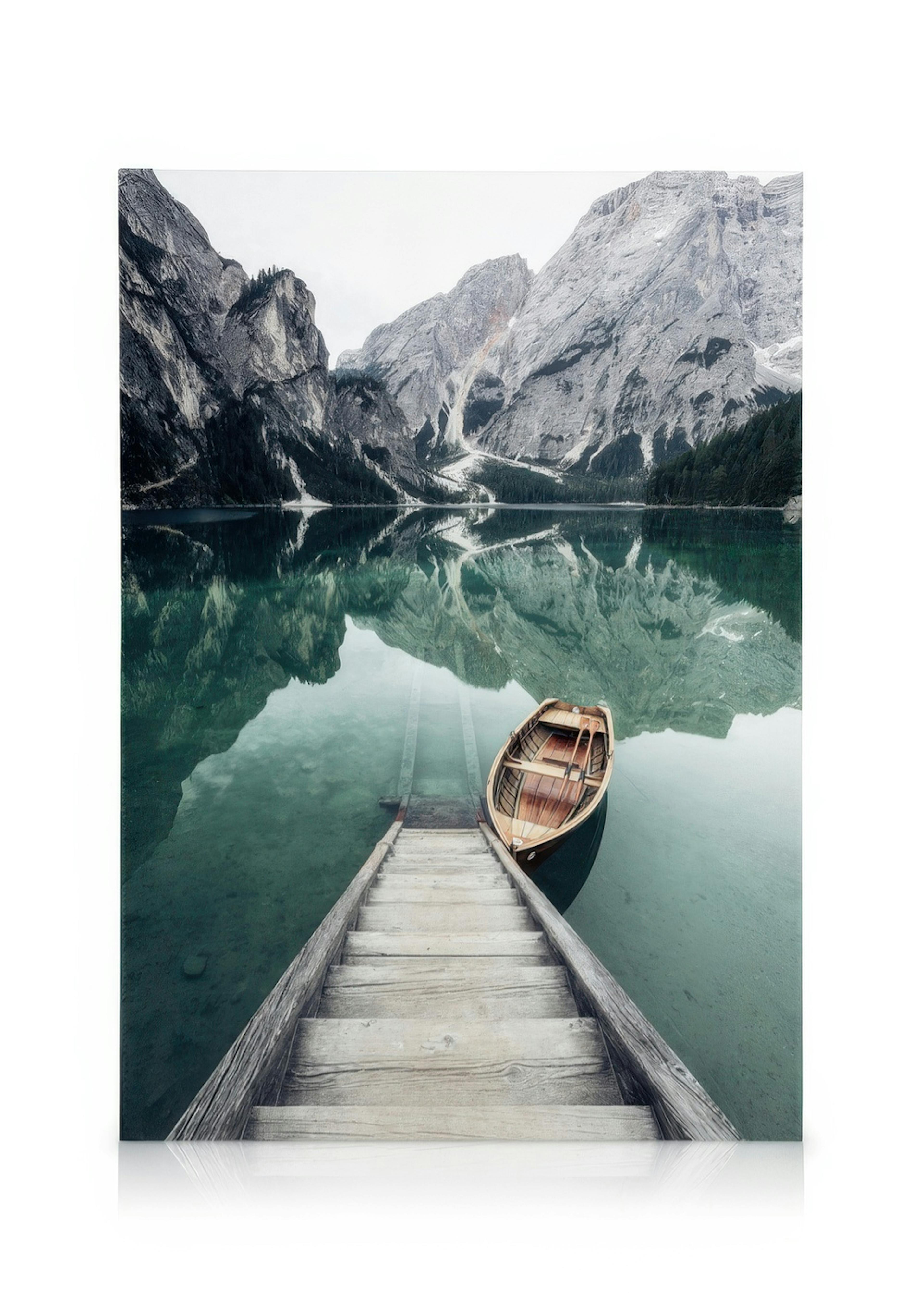 Boat in the lake Stampa su tela 0