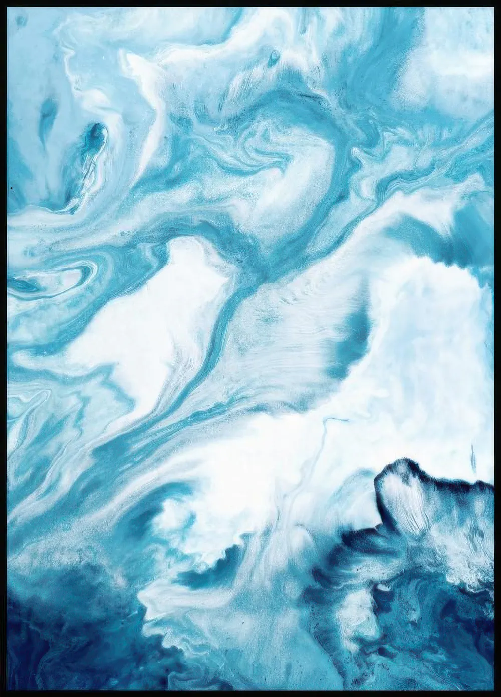 Poster abstrait aux nuances de bleu et de blanc, évoquant des tourbillons et des formes fluides.