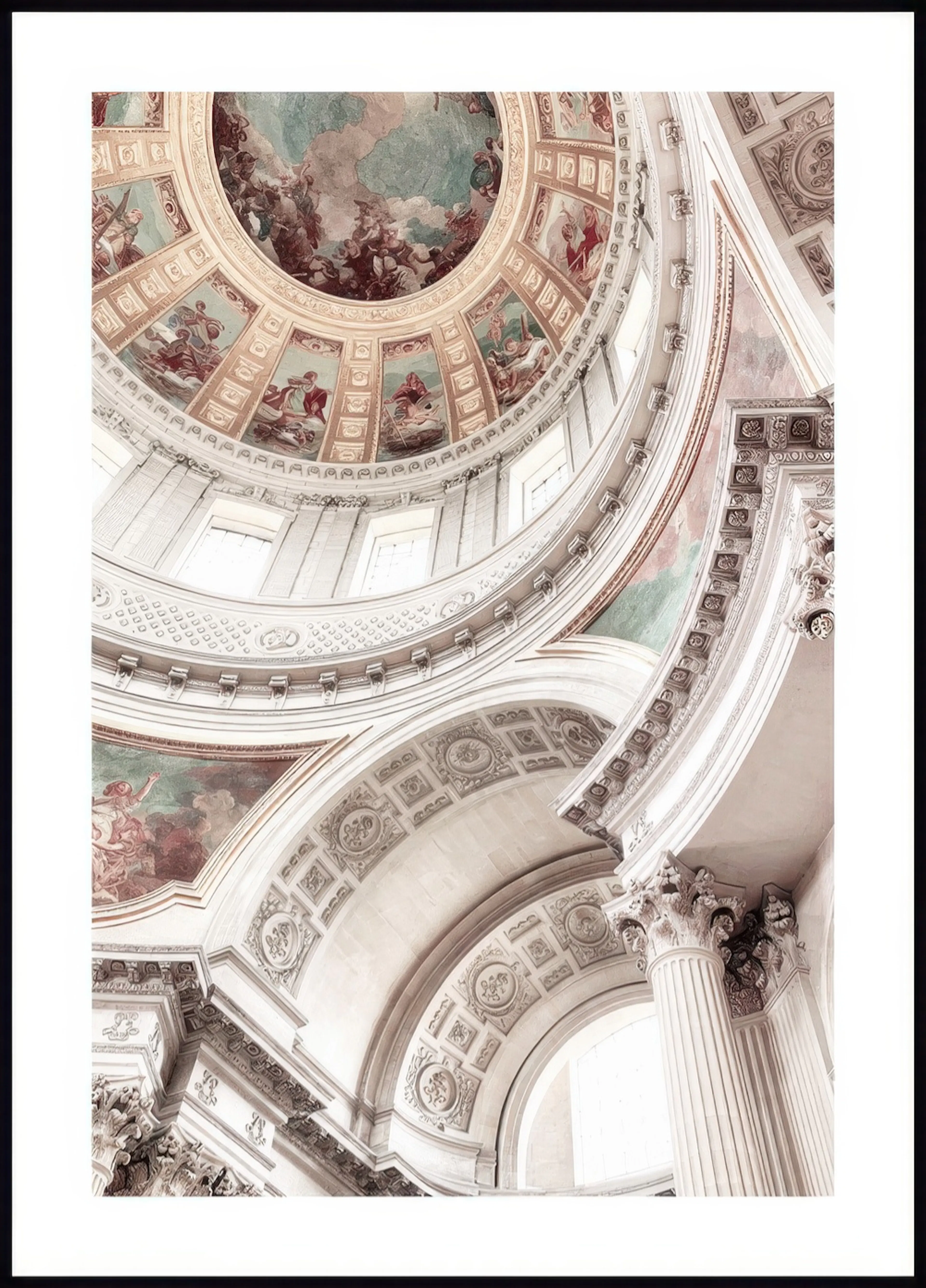 Un poster che mostra una cupola barocca con affreschi celesti e dettagli architettonici ornati.