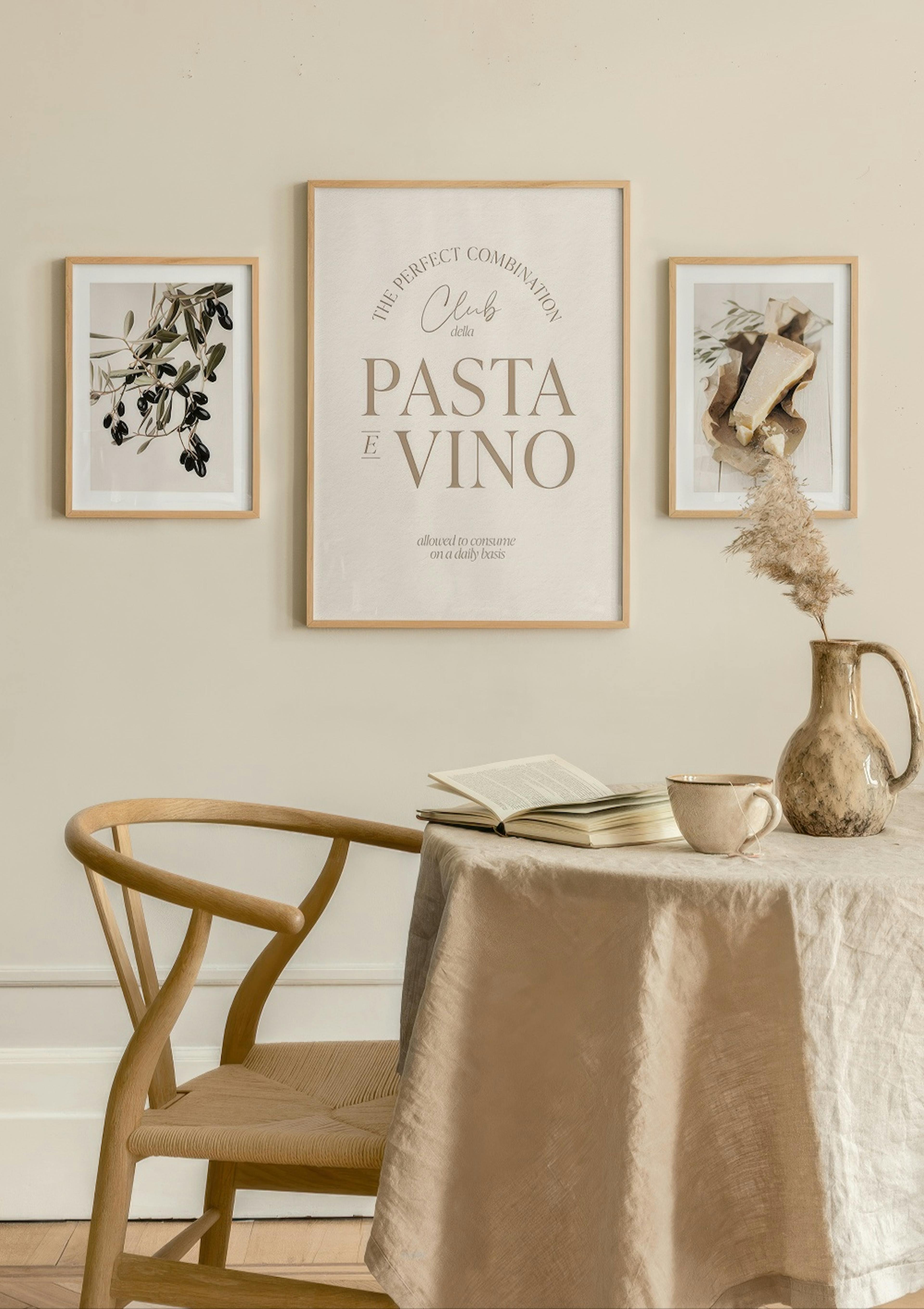 The Perfect Combination pacchetto di poster thumbnail
