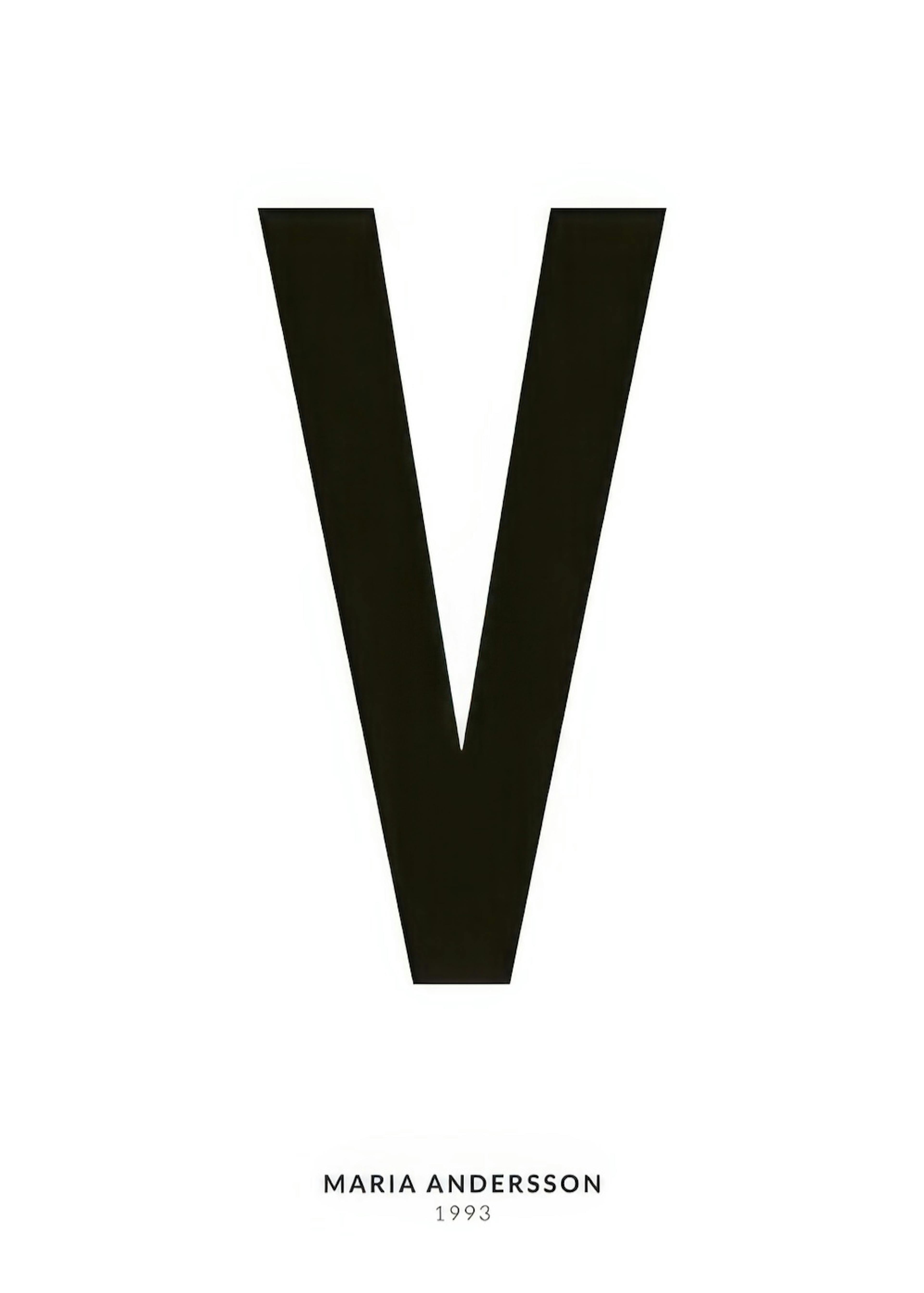 Un poster personalizat minimalist cu litera V neagră pe fundal alb, cu text personalizabil Maria Andersson 1993.