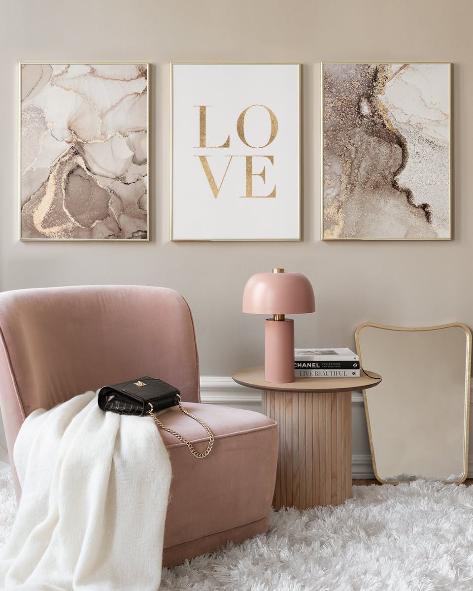 Golden Love Poster Pack (50x70 cm) - Poster Store
