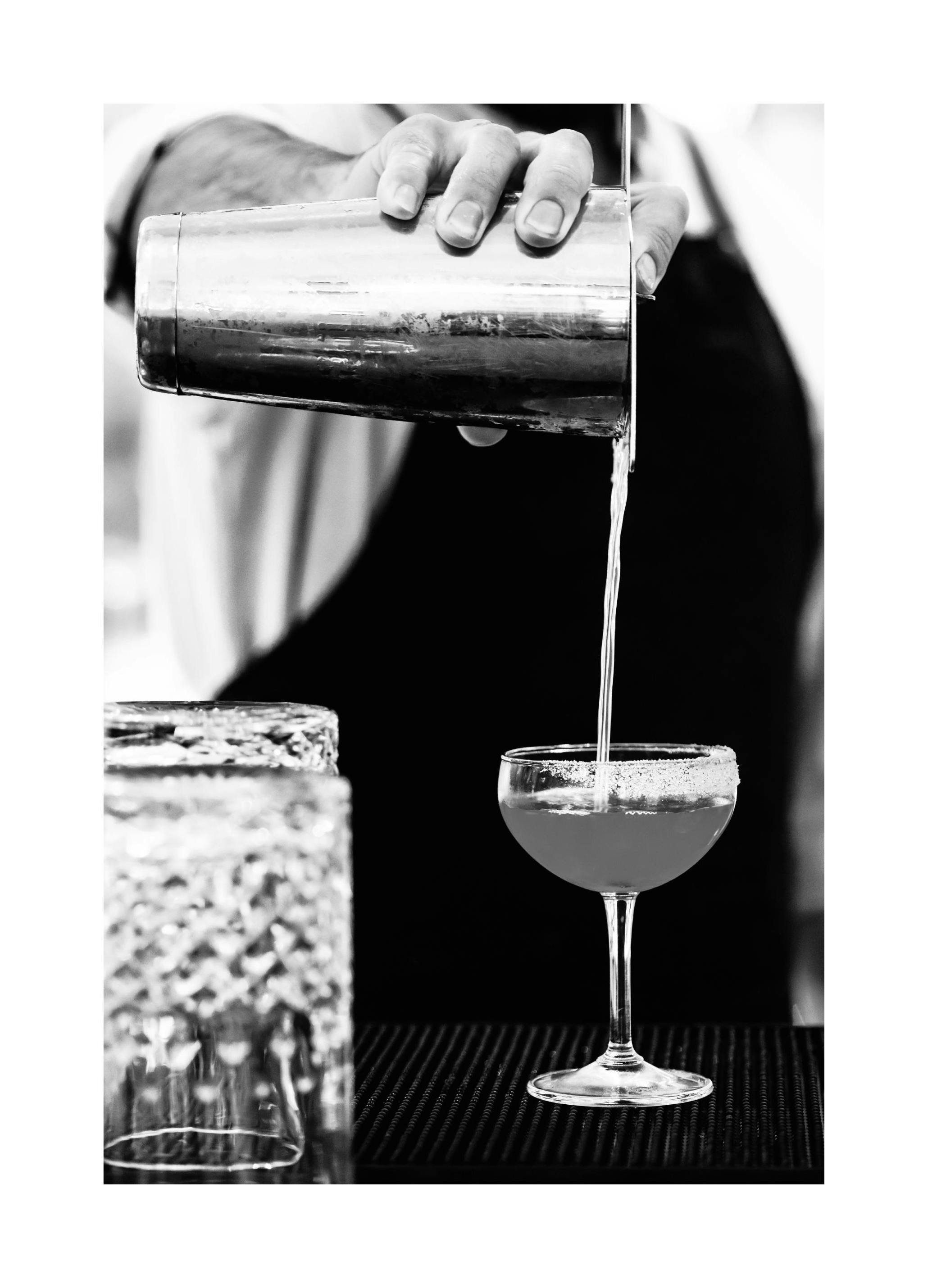 Barman Poster (21x30 cm) - Poster Store