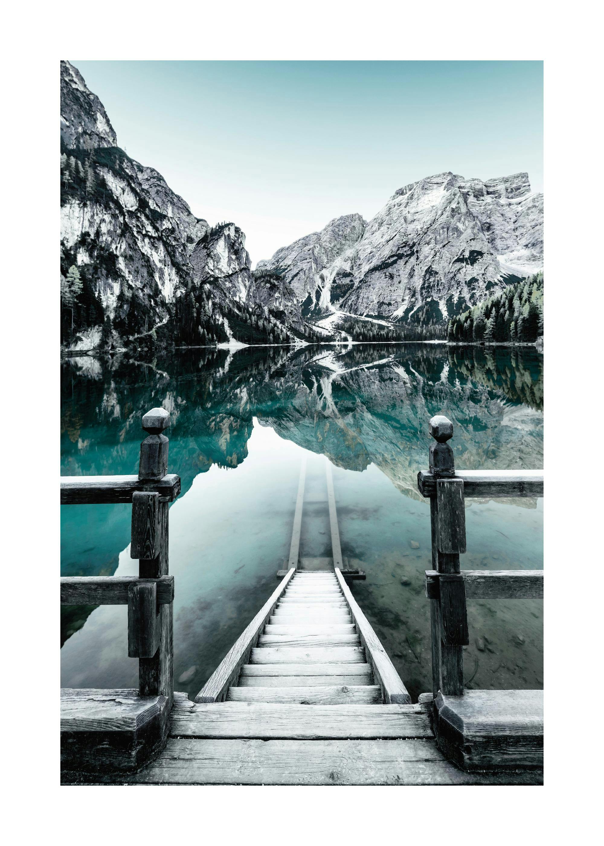 Lago de montaña Póster 0