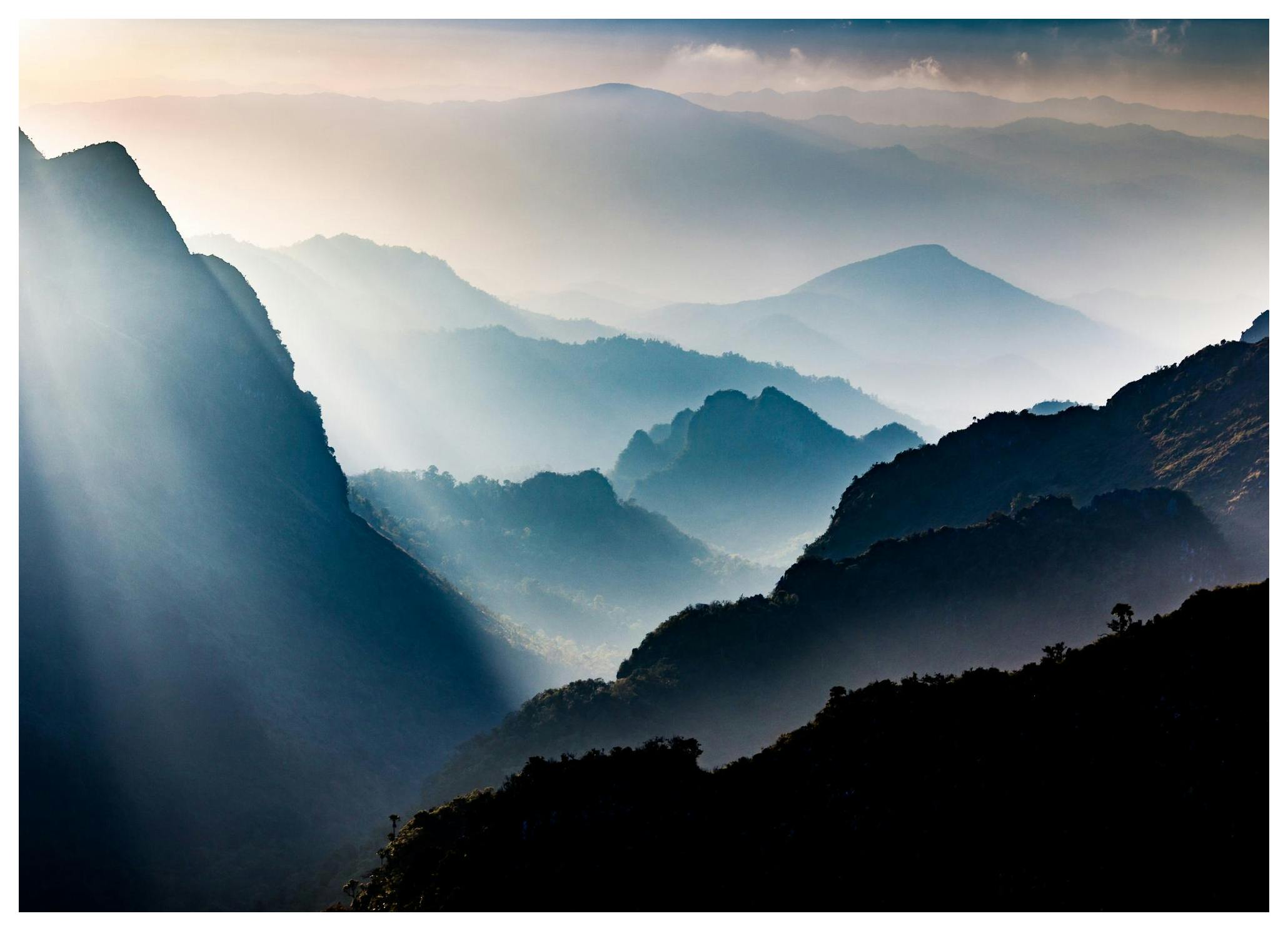 Mountain View Poster (30x40 cm) - Poster Store