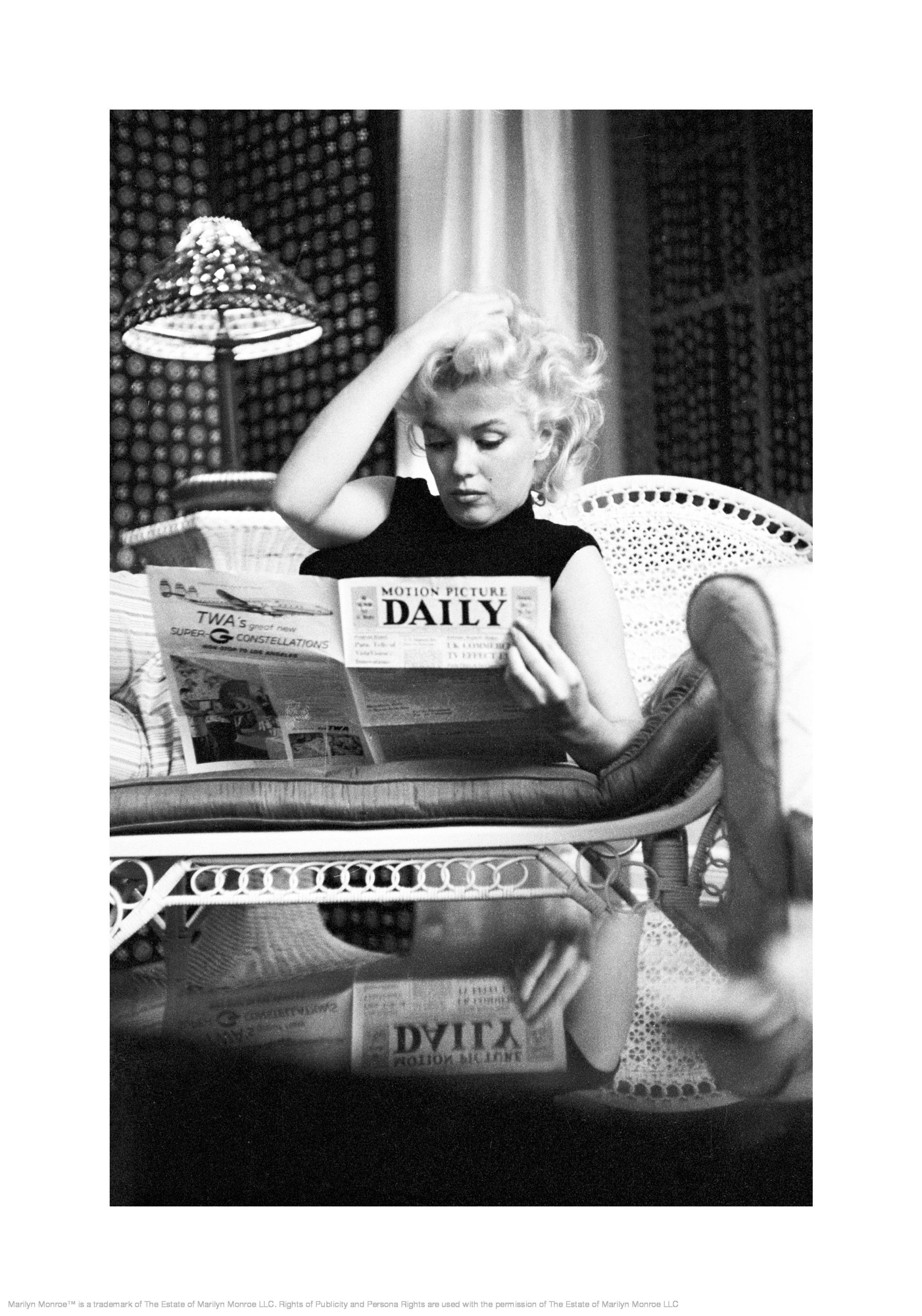 マリリンモンロー モノクロ写真ポスター | Poster Store JP