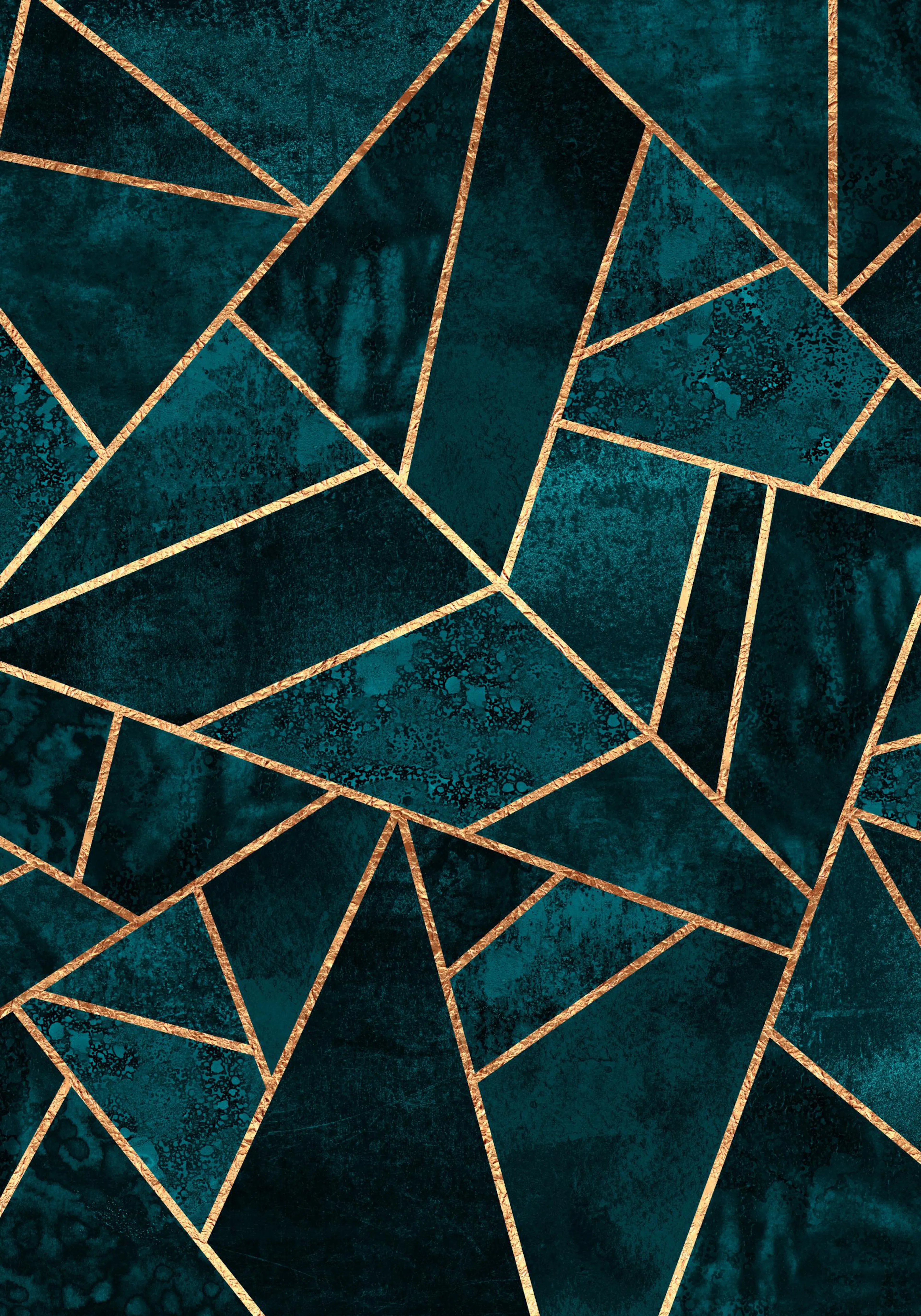 Plakát s abstraktním designem v odstínech petrolejové modři a smaragdové zeleně, protkaný zlatými geometrickými liniemi.