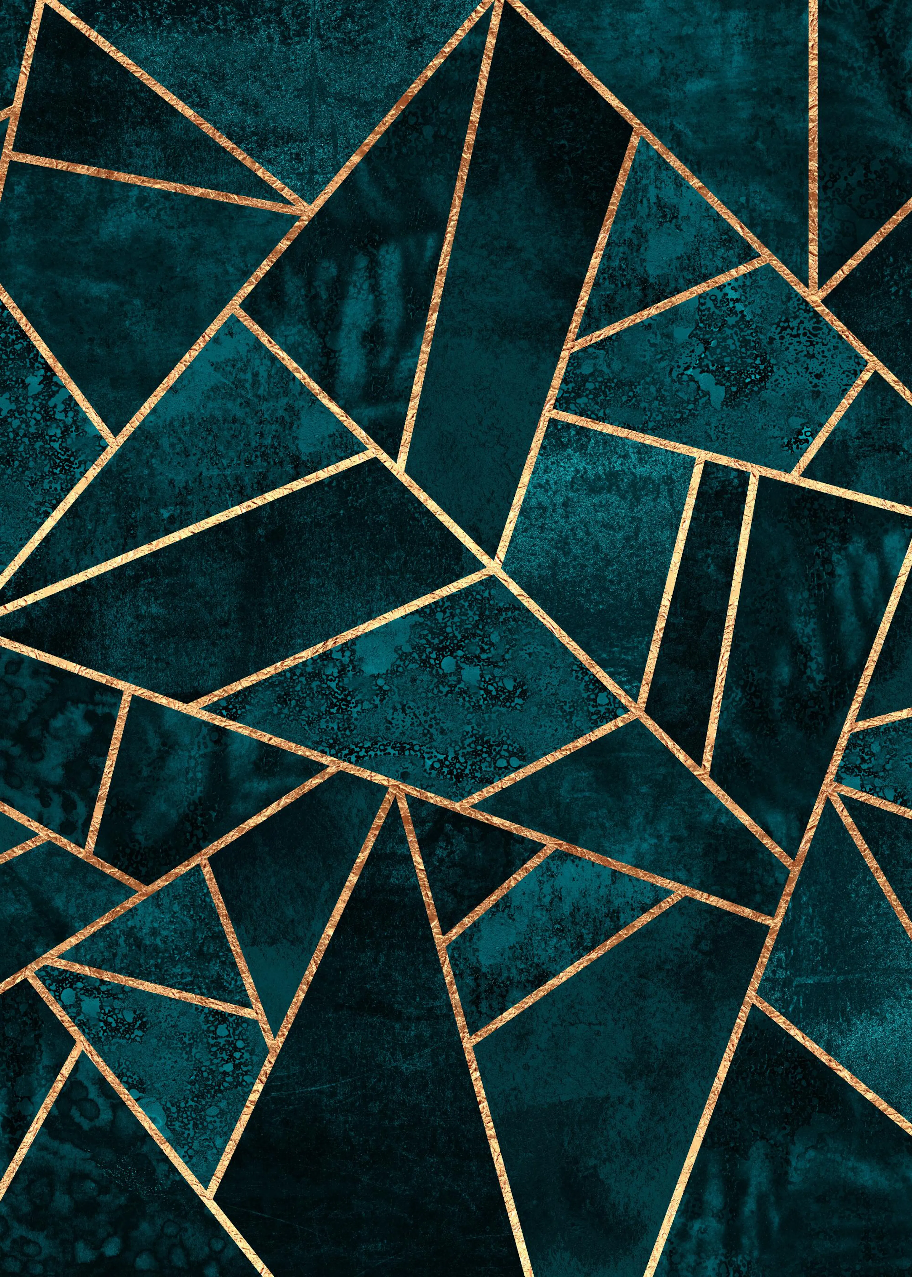 Plakát s abstraktním designem v odstínech petrolejové modři a smaragdové zeleně, protkaný zlatými geometrickými liniemi.