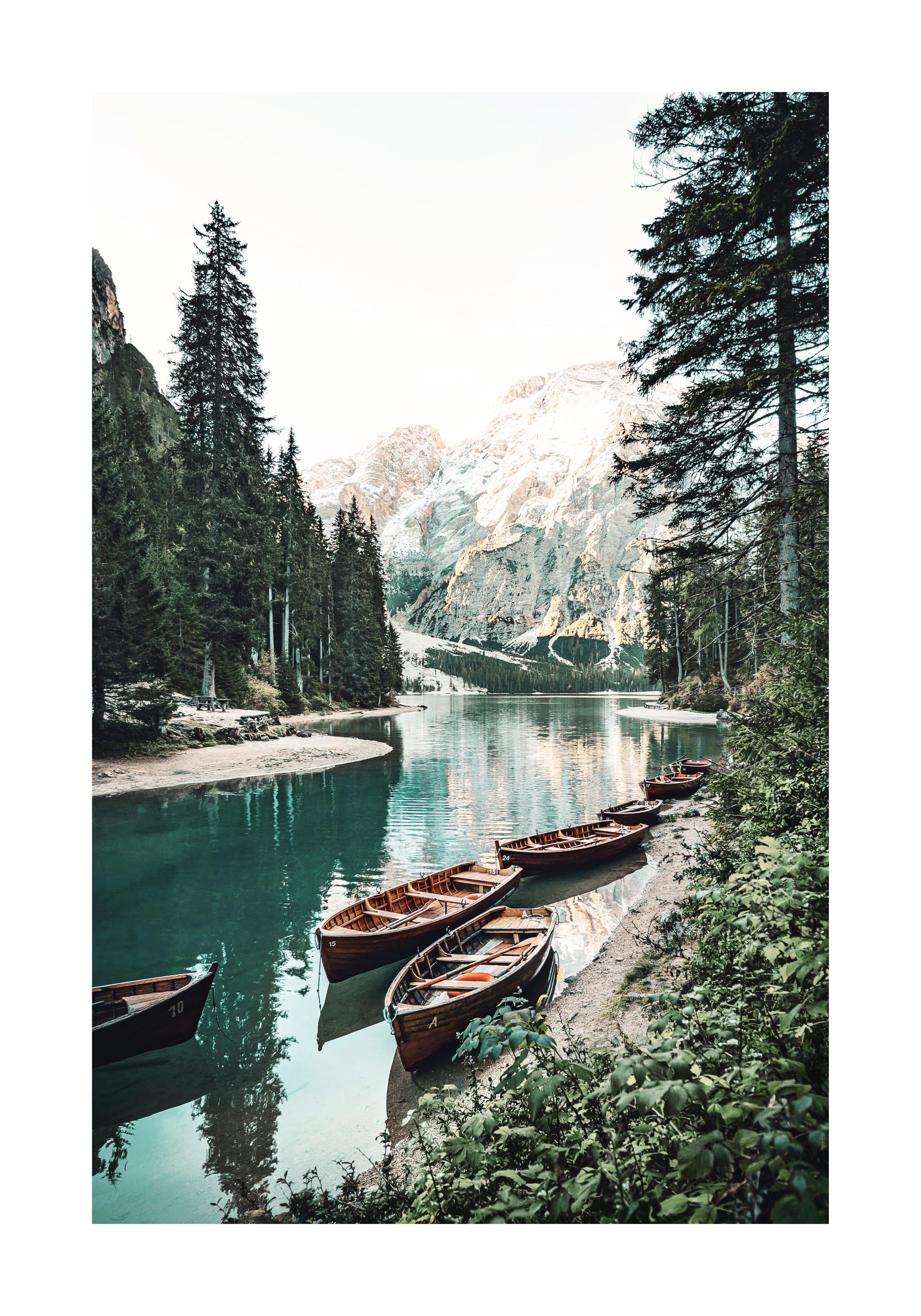 Poster Artistico In Bianco E Nero | Paesaggio Lago E Montagna | Stampa Su Carta Spessa 61x46 Cm | Artery8