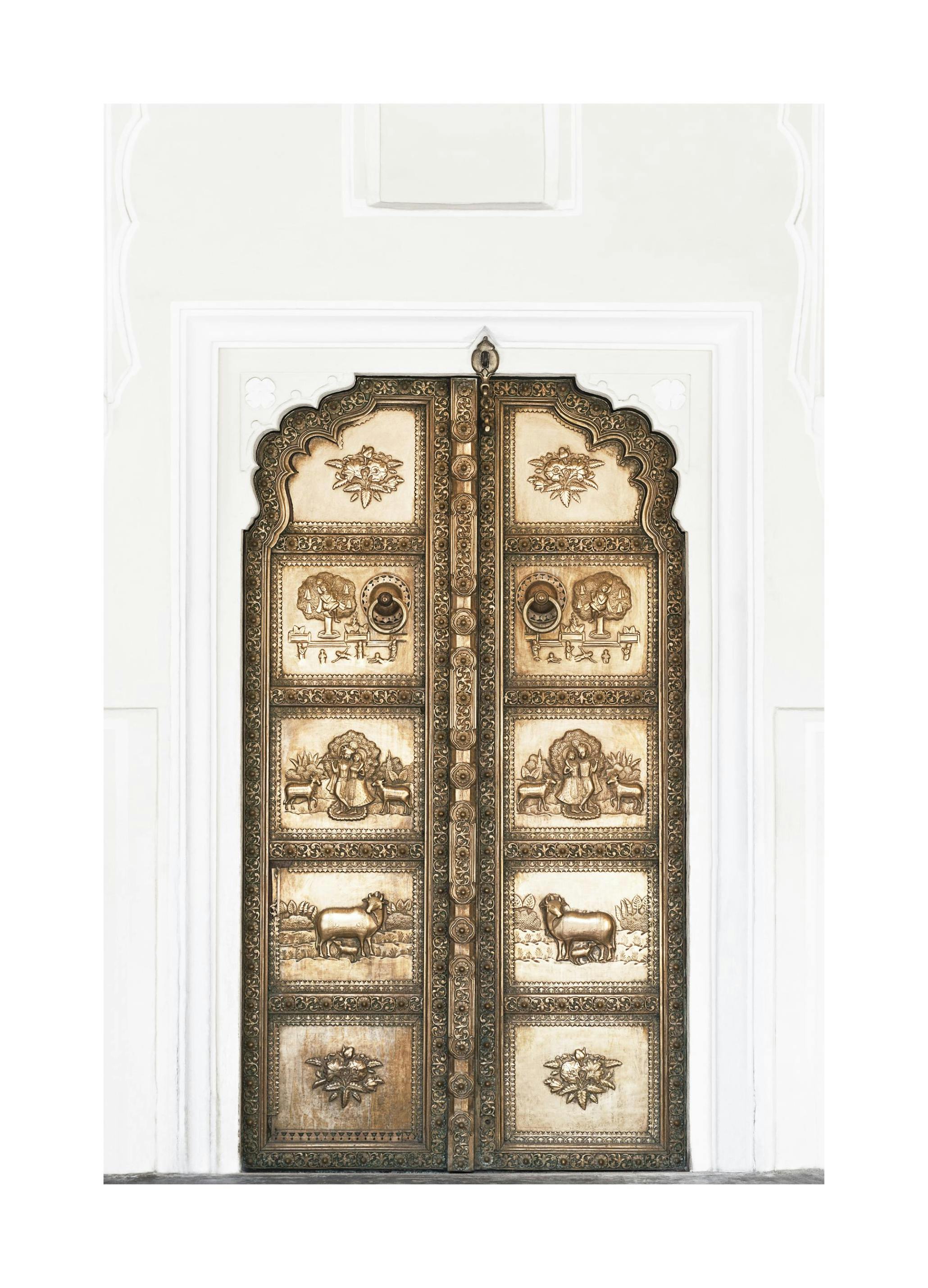 Golden Door Poster (21x30 cm) - Poster Store