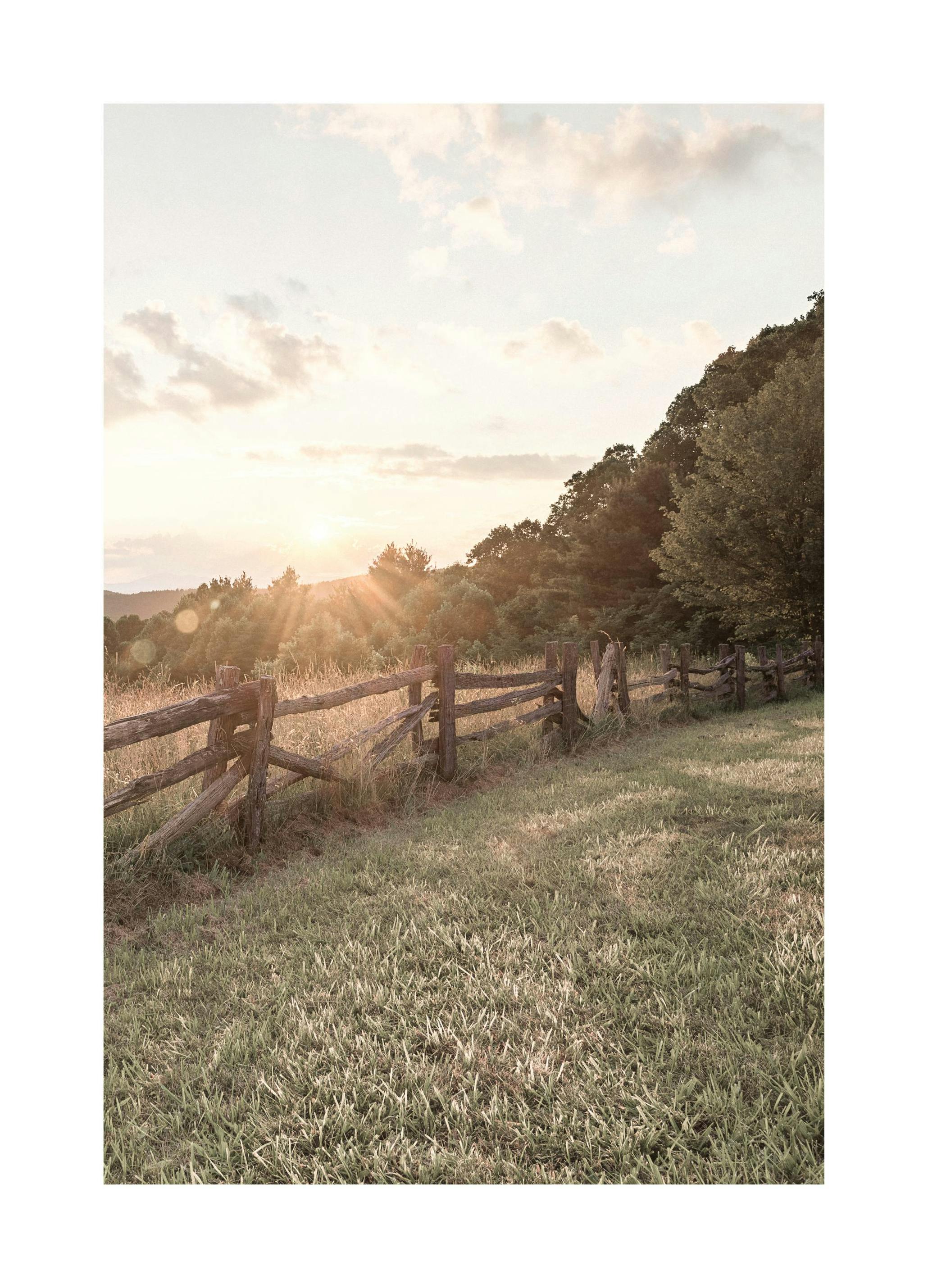 Zonsondergang over het Hek Poster (30x40 cm) - Poster Store