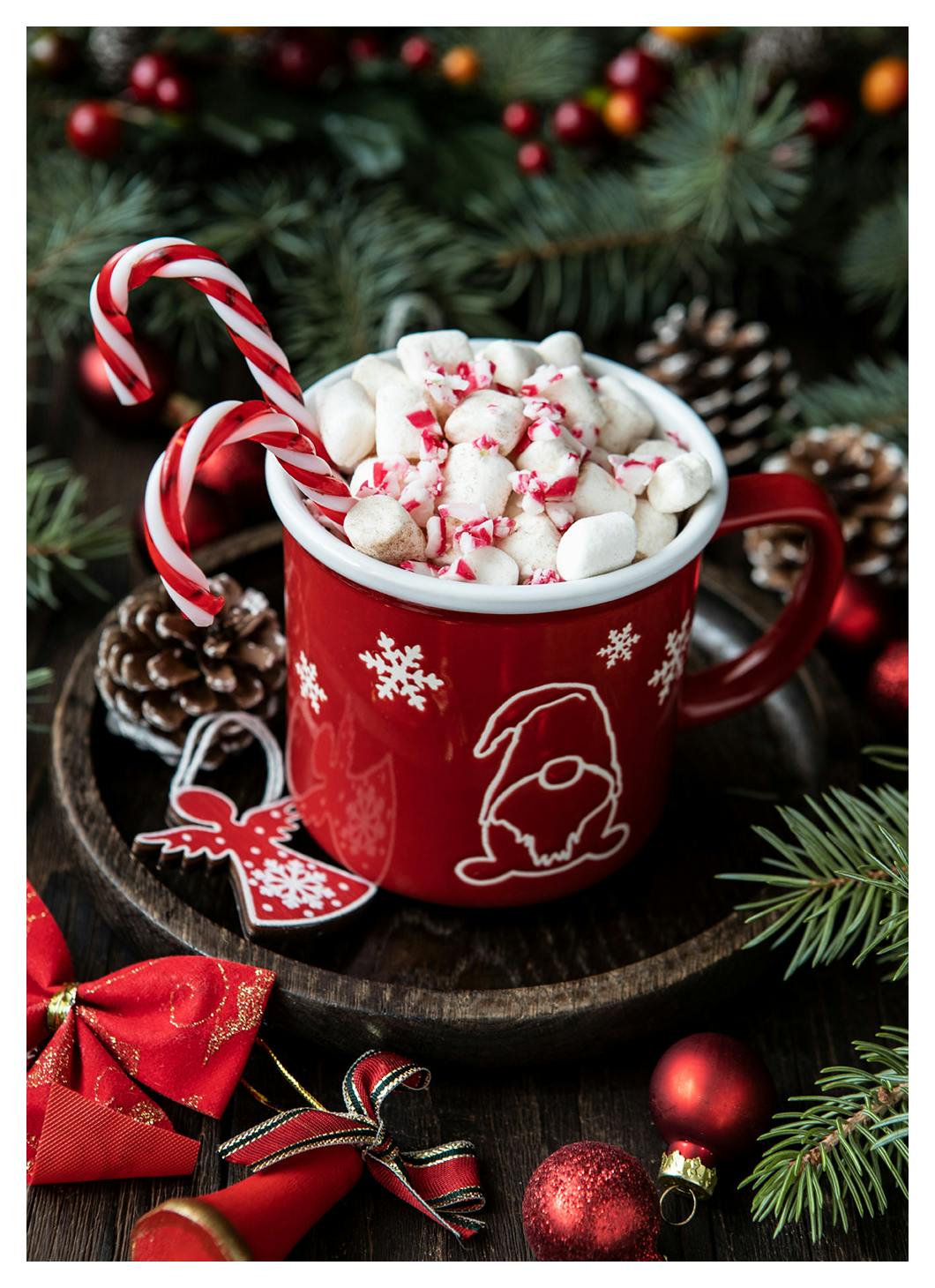 Holiday Cup Poster (50x70 cm) - Poster Store