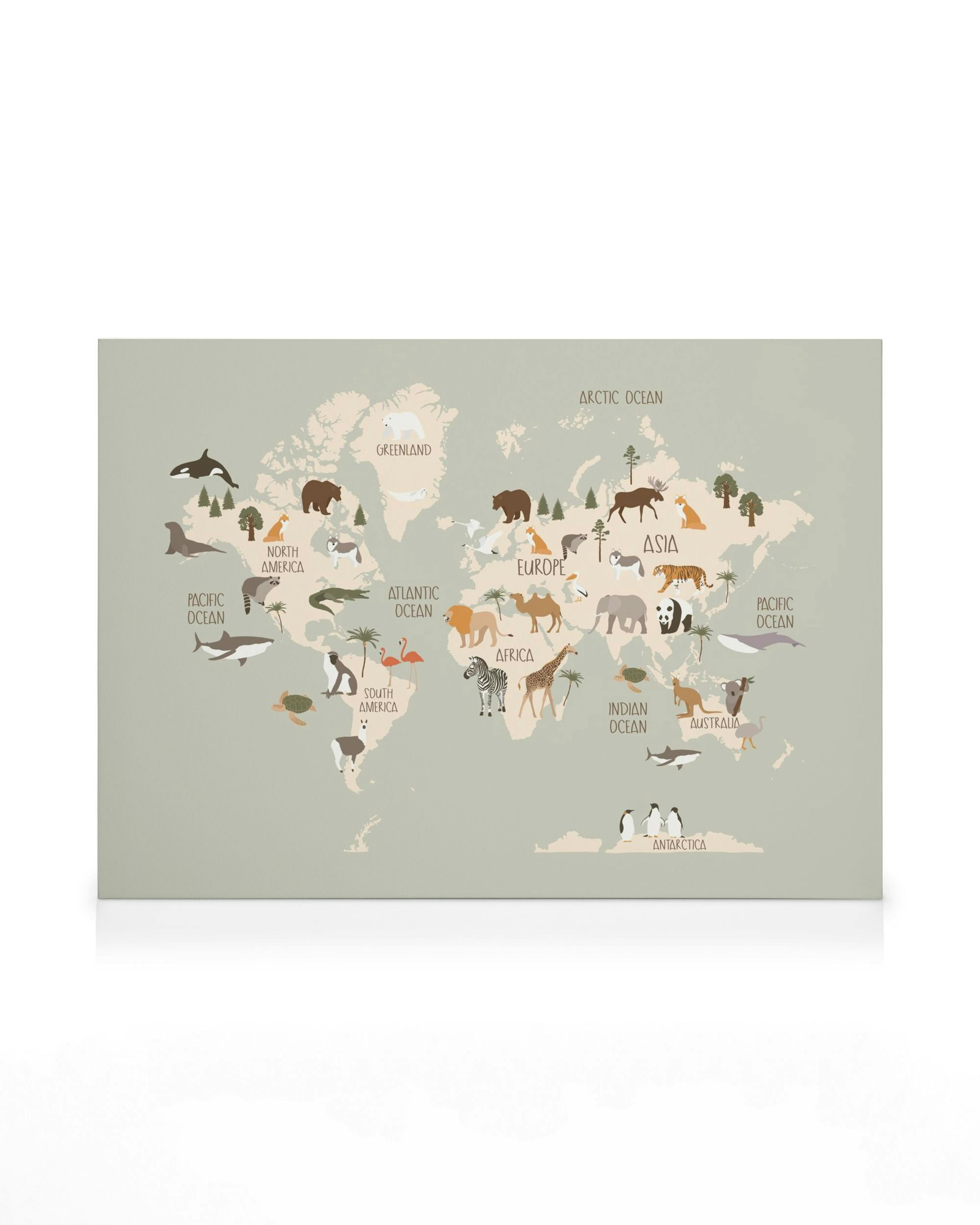 Toile murale carte du monde illustrée avec animaux et continents beige et vert.