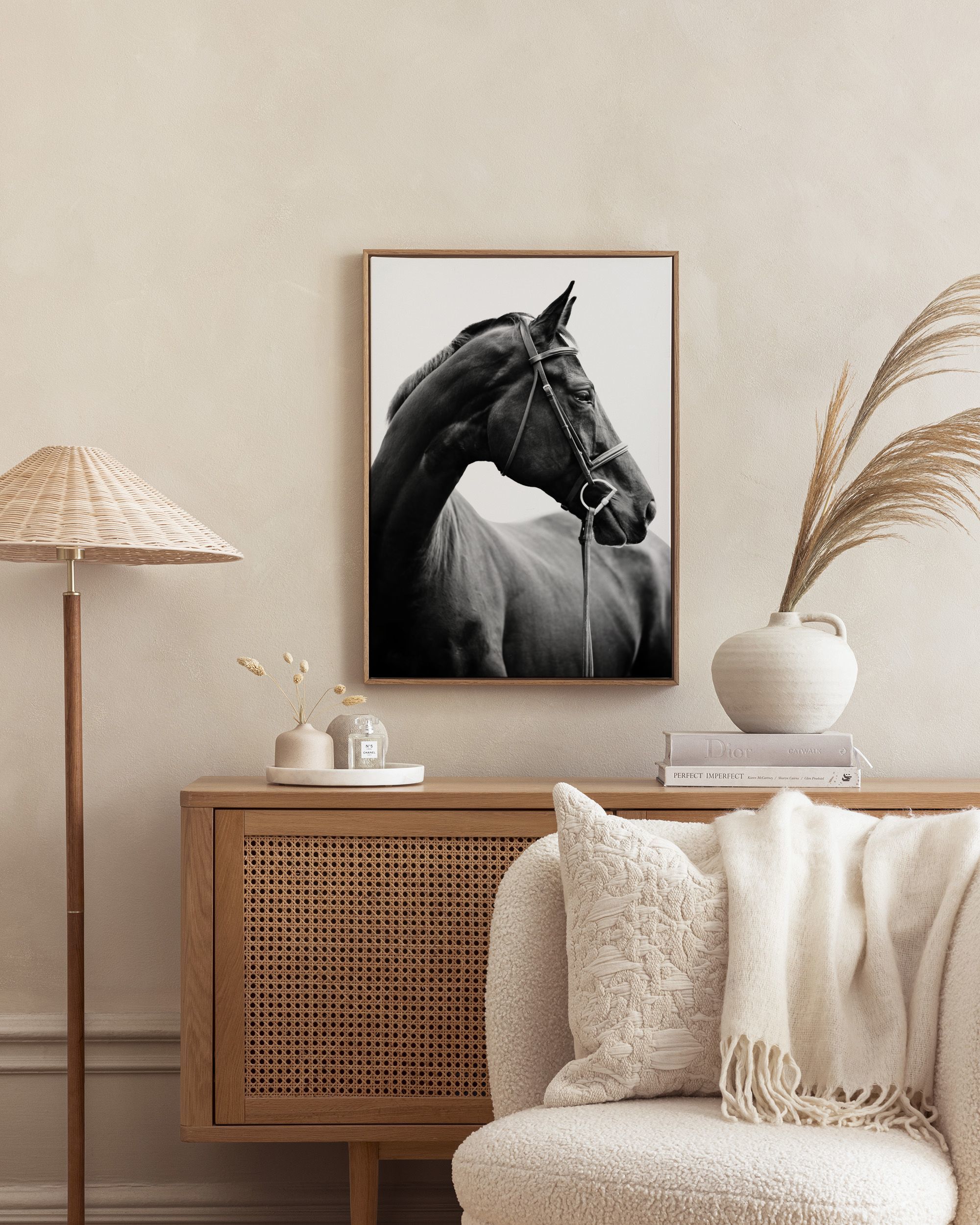 mustavalkoinen-hevonen-juliste-portrait-of-horse-posterstore-fi