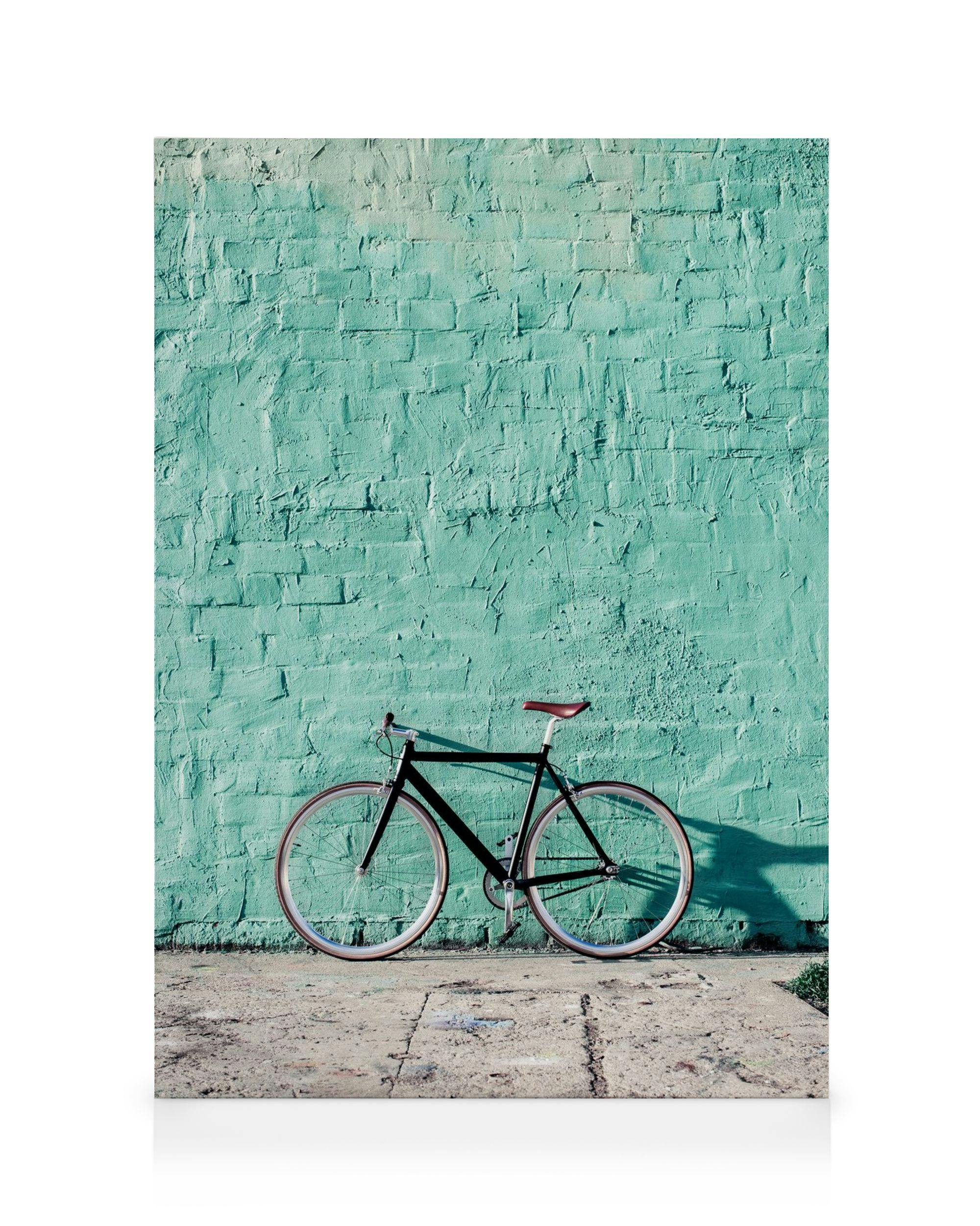 Toile Mint Bike (50x70 cm - Cadre de chêne) - Poster Store