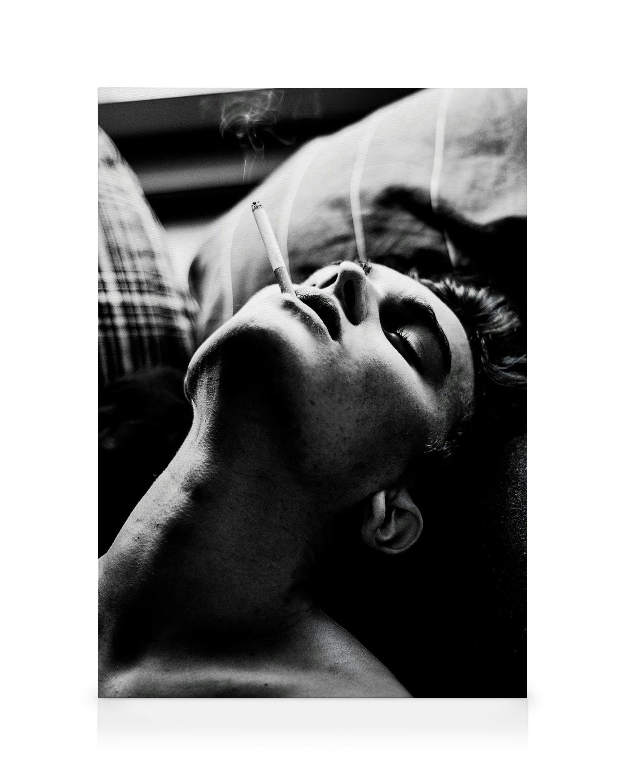 Canvas Prints - Smoking In Bed Canvas print (50x70 cm - Oak Frame) - Poster Store