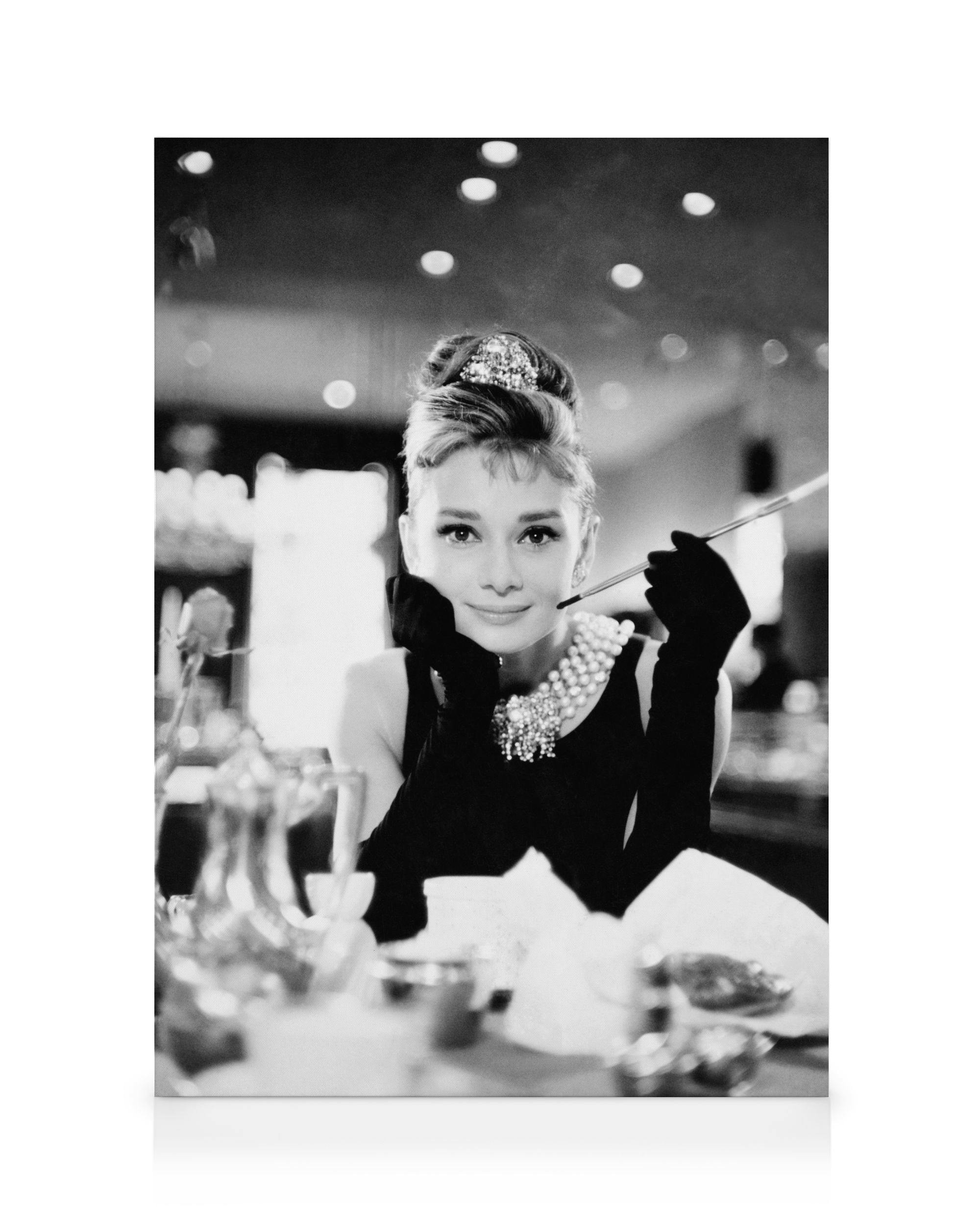 Canvas Prints - Audrey Hepburn Canvas print (70x100 cm - Black Frame) - Poster Store